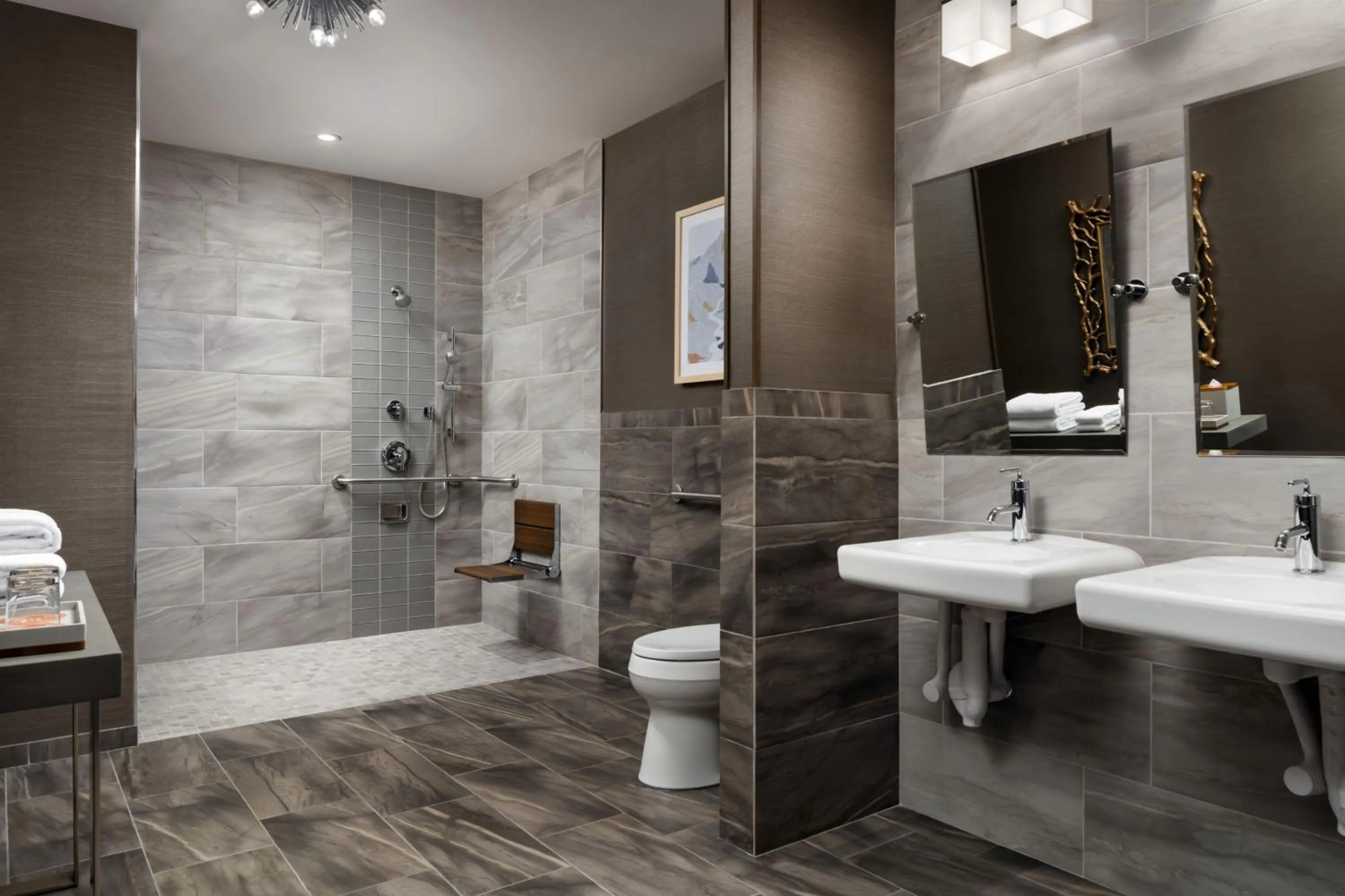 Bathroom in The Josie Hotel, Autograph Collection