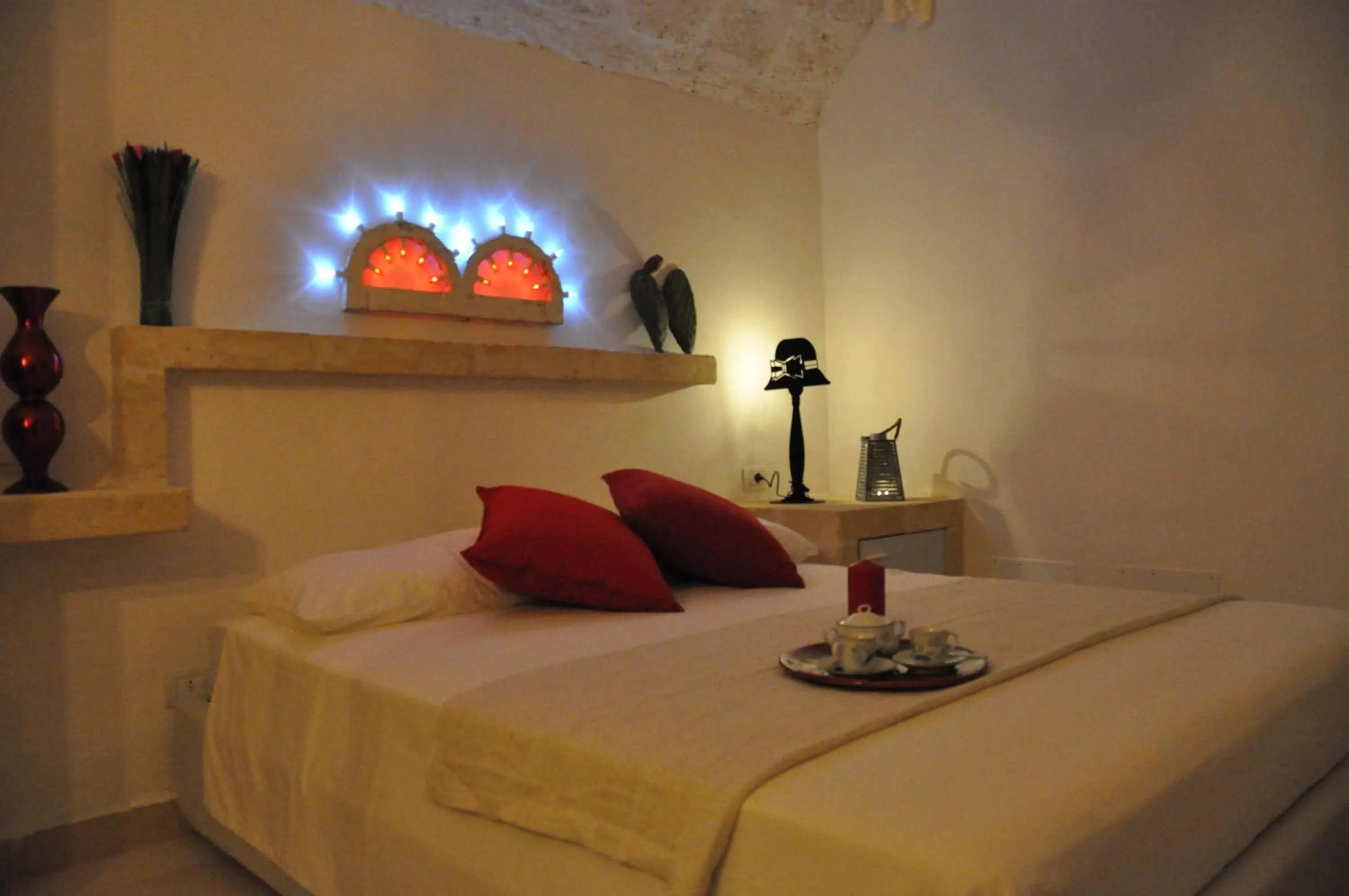 Bedroom, Bed in Donna Piera - Dimore di Charme