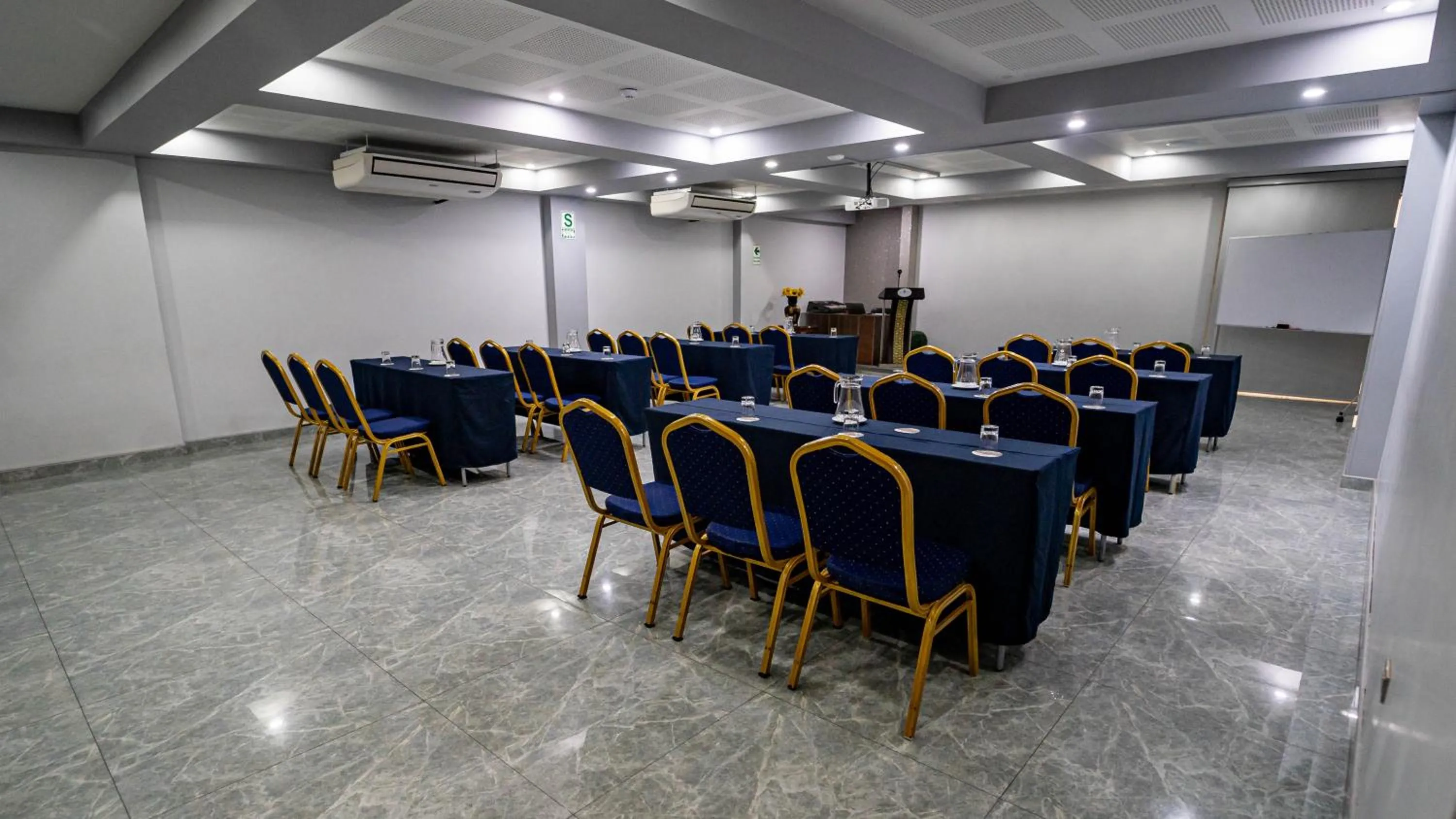 Meeting/conference room in Gran Recreo Hotel - Trujillo - Perú
