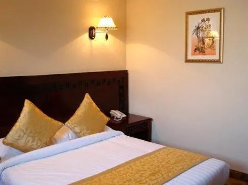 Bed in Motel DHS - Chinese Restaurant