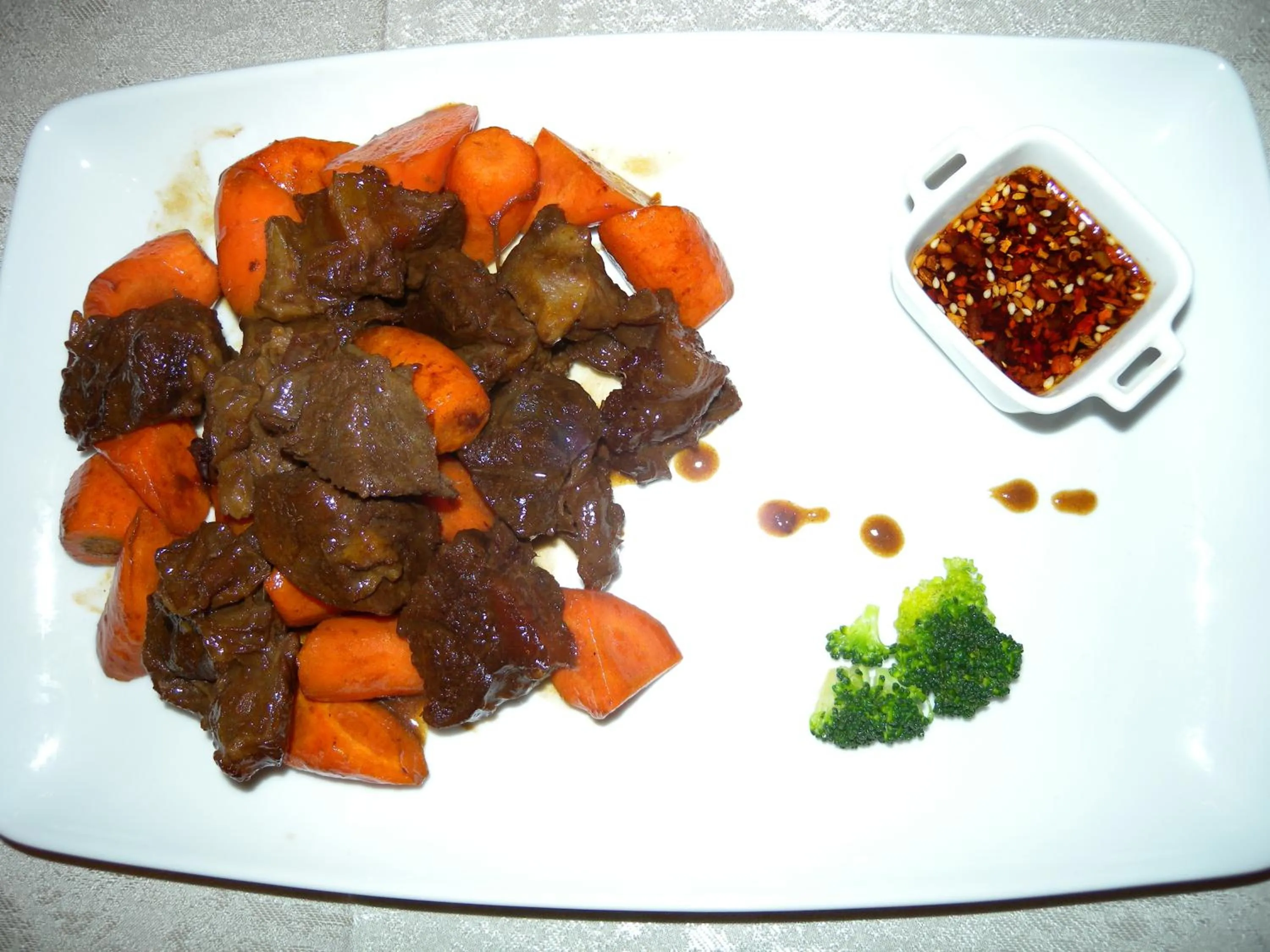 Food in Motel DHS - Chinese Restaurant