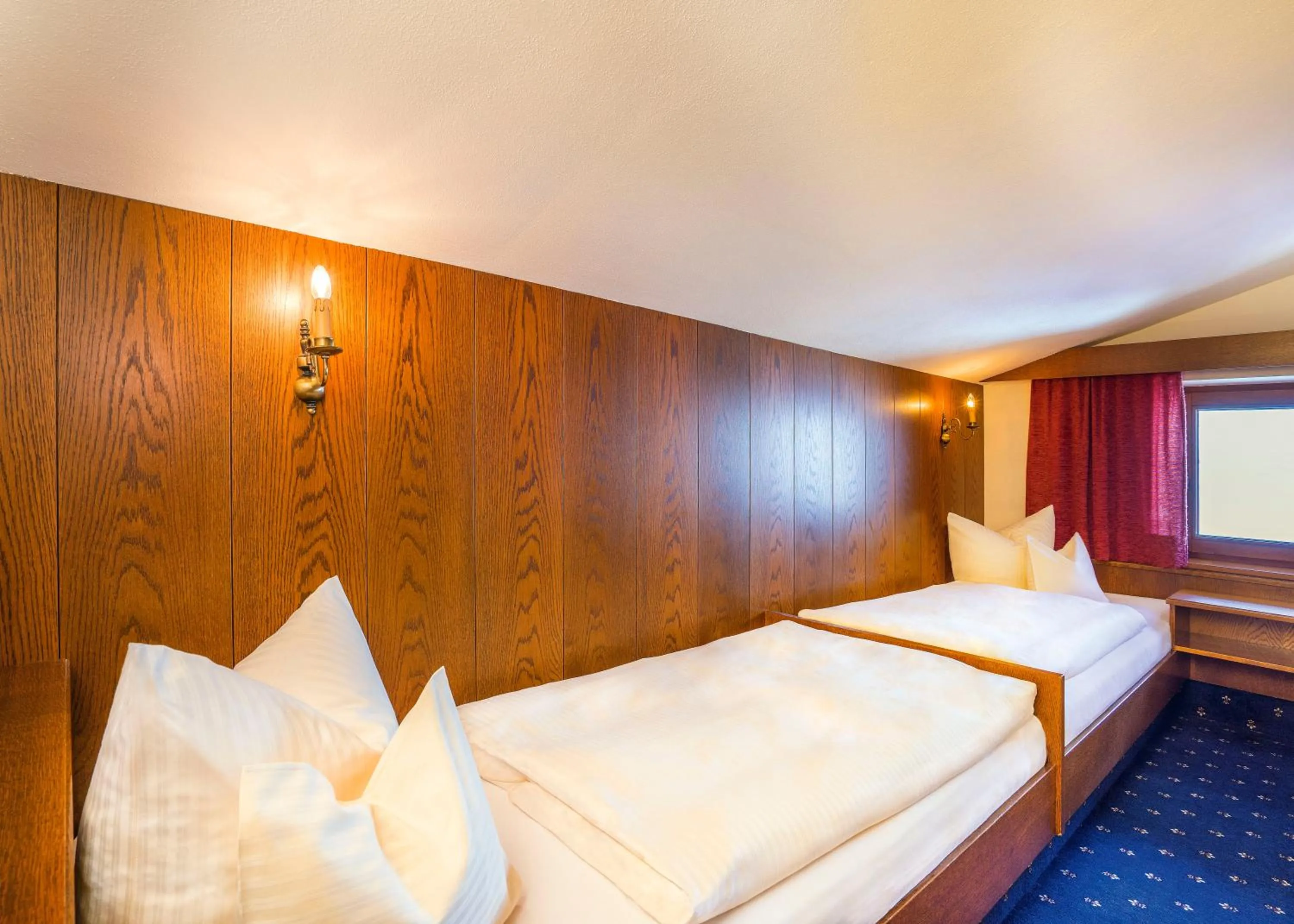 Bedroom, Bed in Sporthotel Pechtl