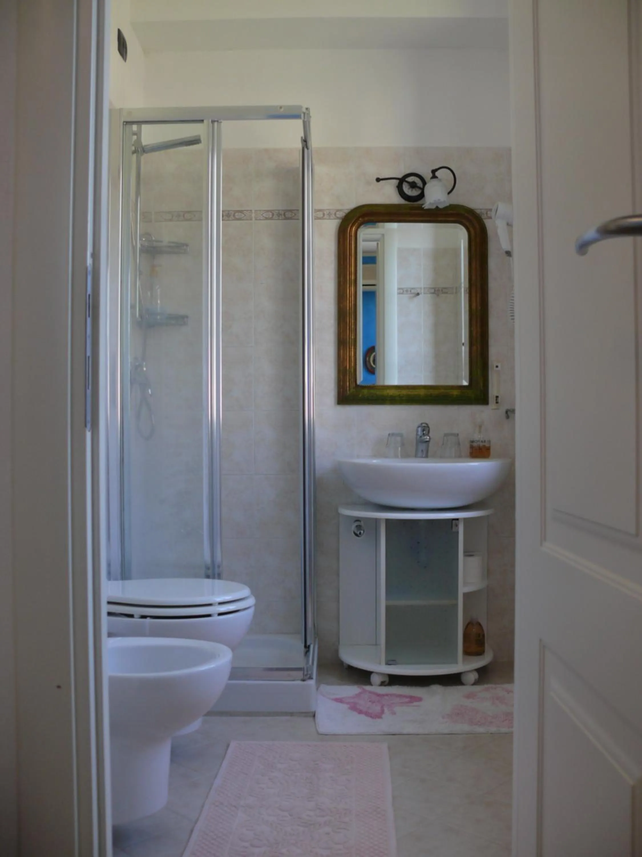 Bathroom in La Posada