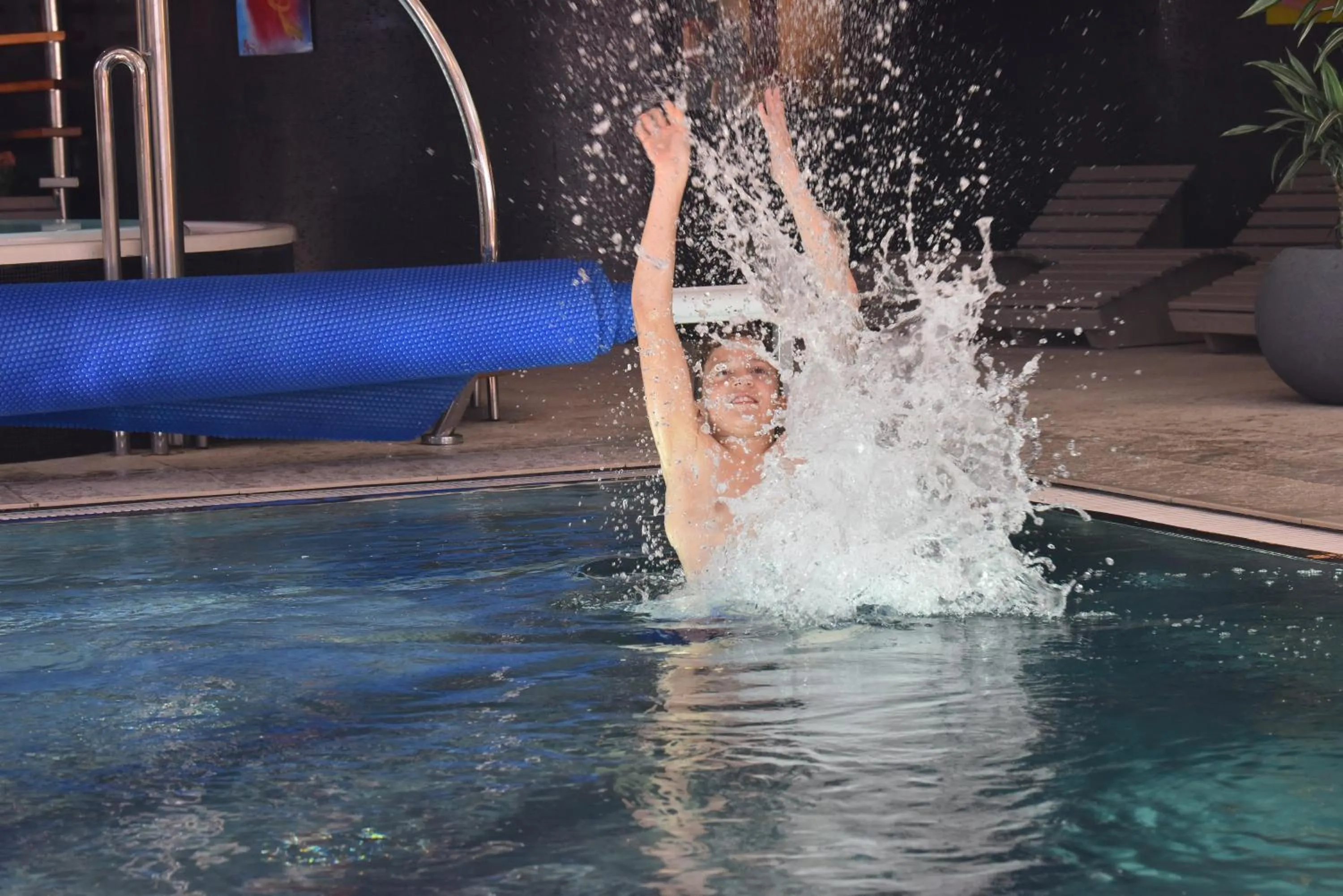 People in Hotel Strk