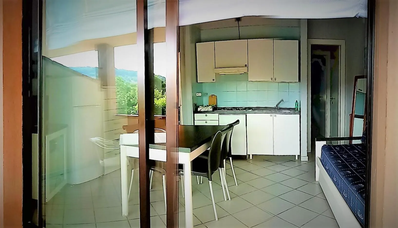 Kitchen or kitchenette in Verdemare Sardegna Uno