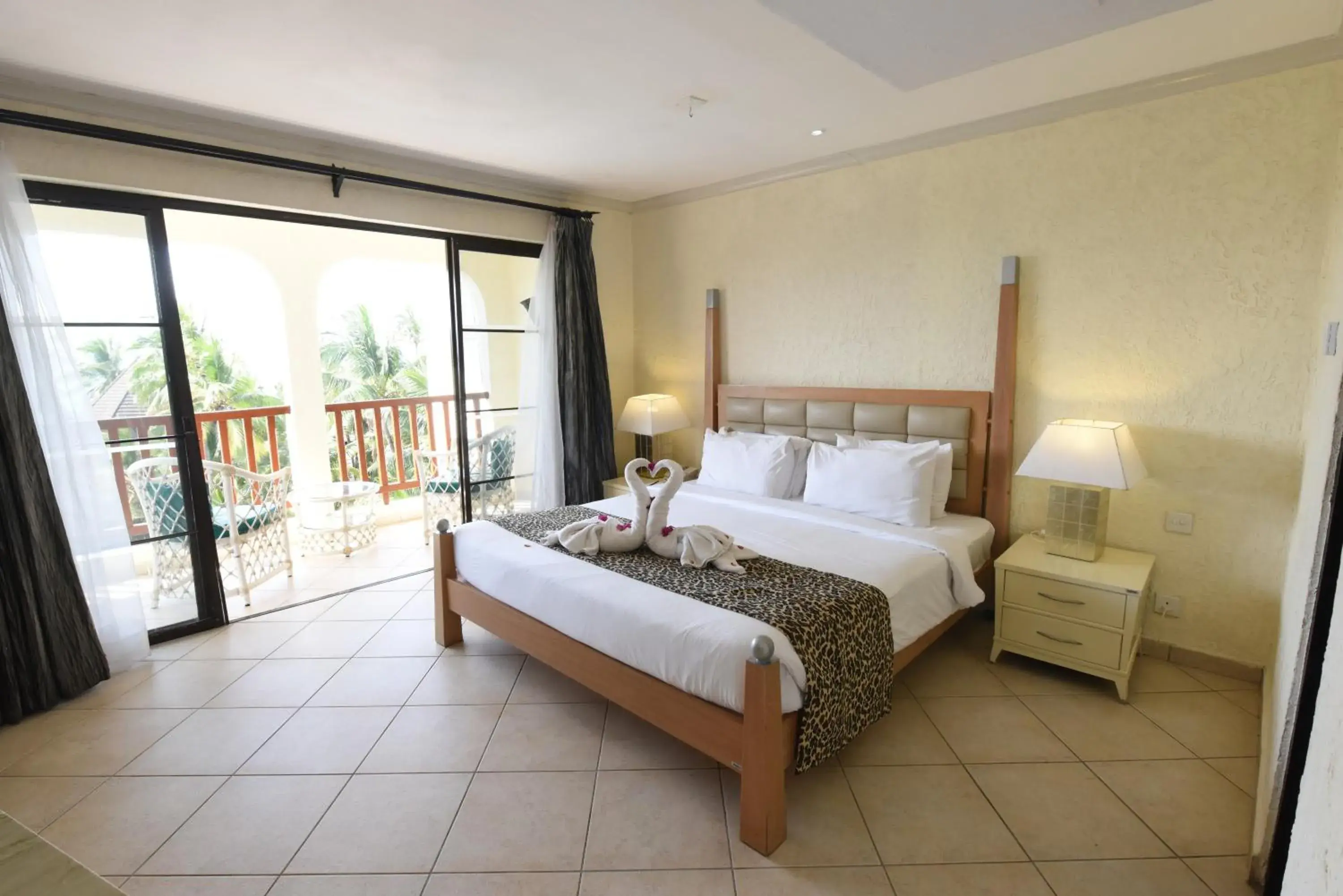 Junior Suite - single occupancy in Diani Reef Beach Resort & Spa - Your Beachfront Bliss Awaits Junior Suite - single occupancy in Diani Reef Beach Resort & Spa - Your Beachfront Bliss Awaits