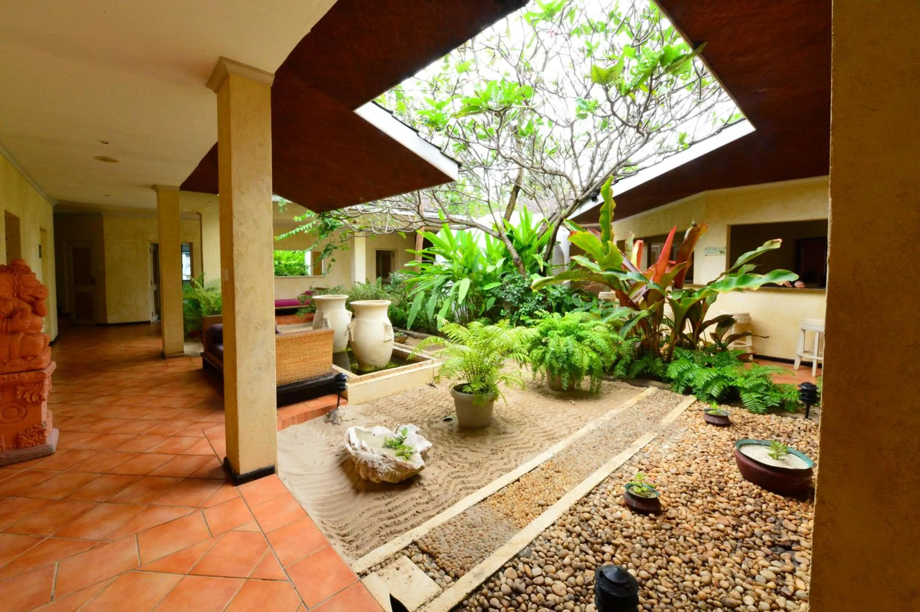 Area and facilities in Diani Reef Beach Resort & Spa - Your Beachfront Bliss Awaits