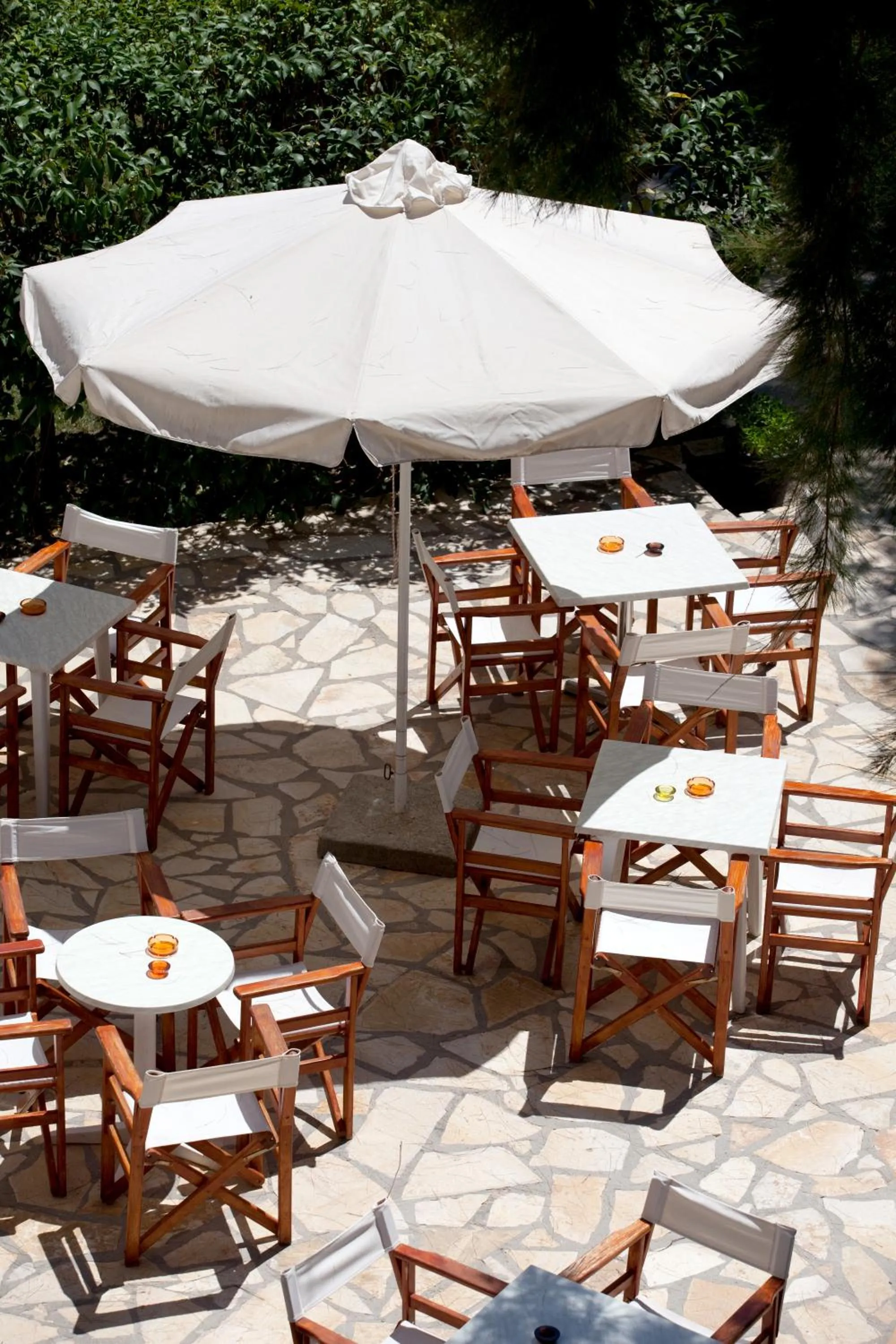 Drinks in Hotel Milton