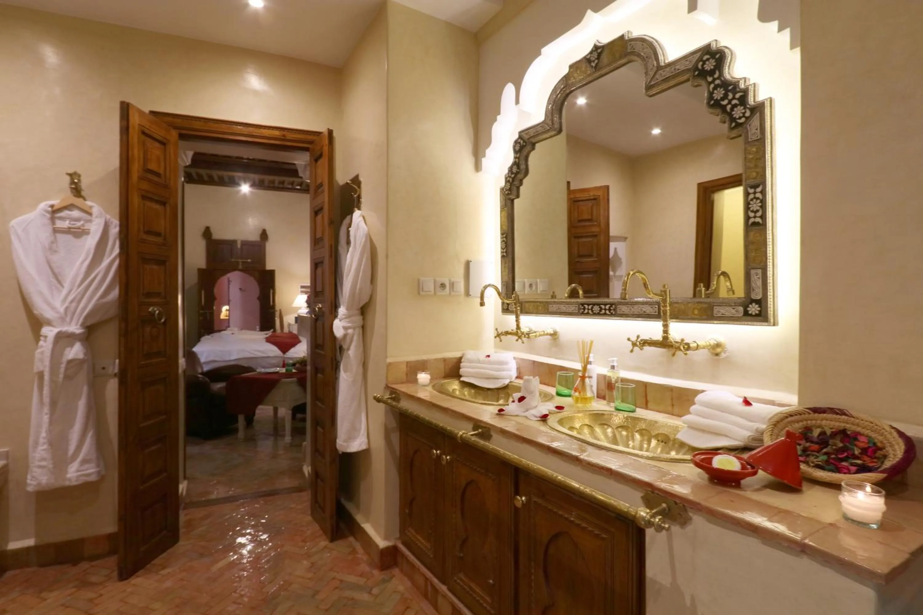 Bathroom in Riad Omara al Kasbah