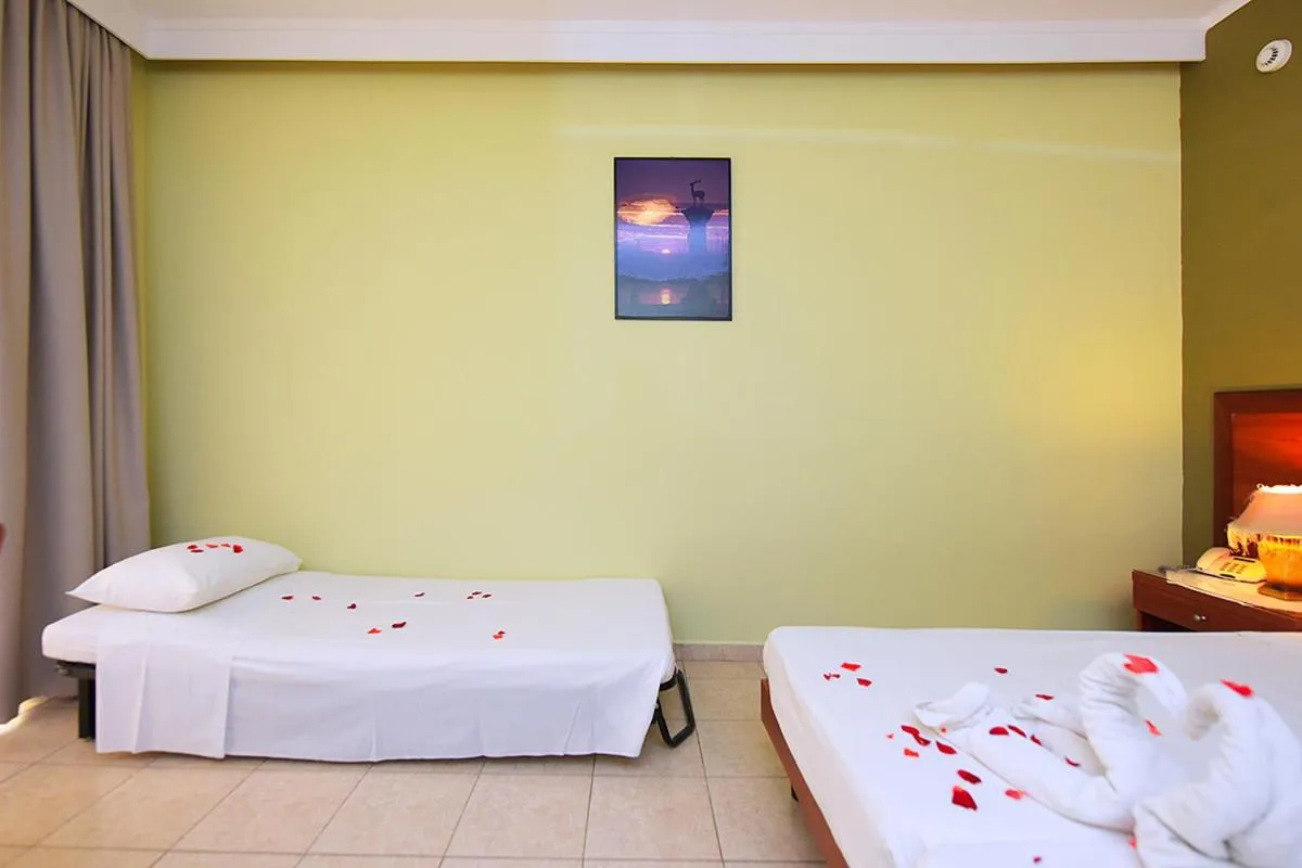 Bed in Esmeralda Hotel