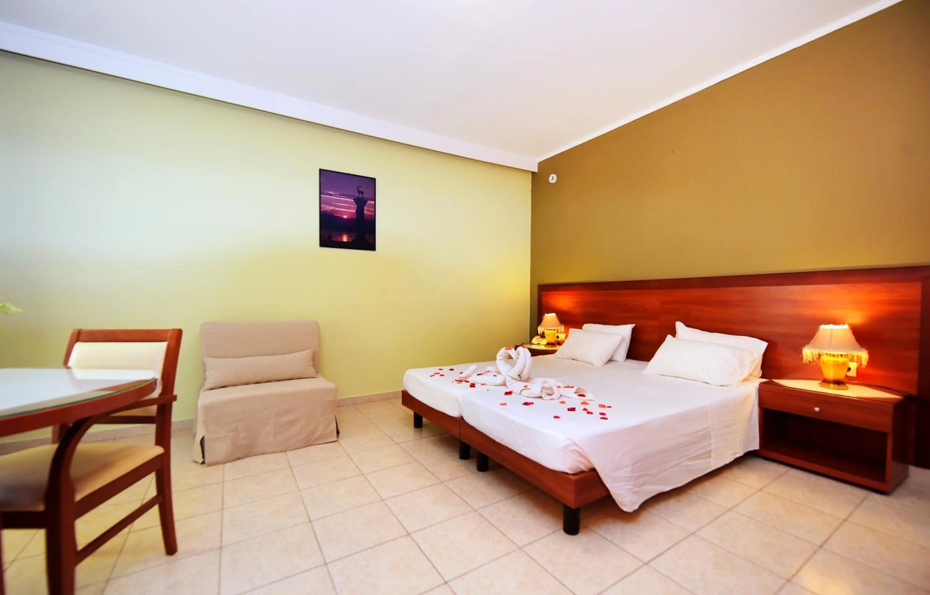 Bed in Esmeralda Hotel