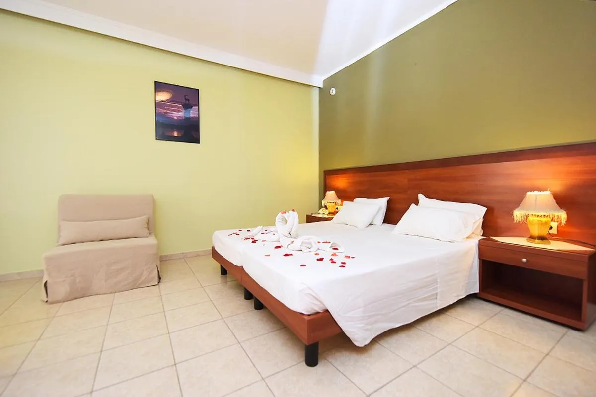 Bed in Esmeralda Hotel