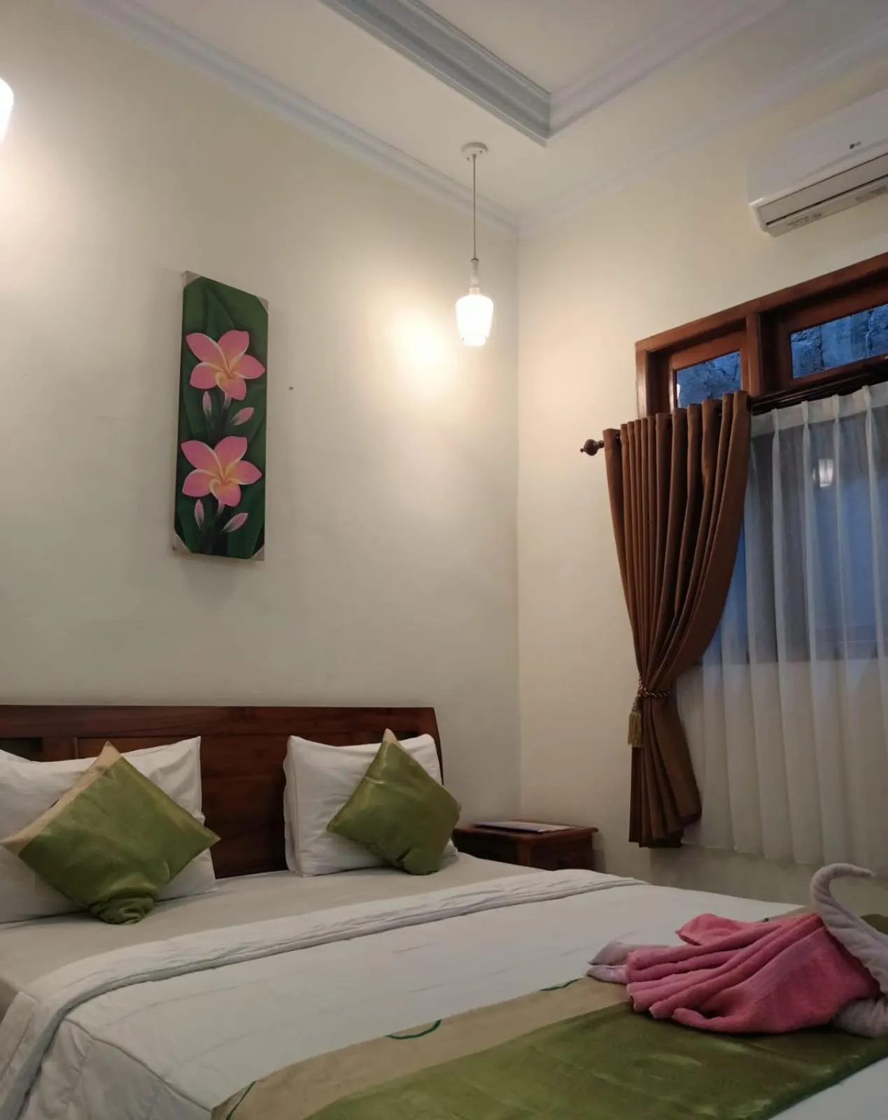 Bed in Green Palace Homestay