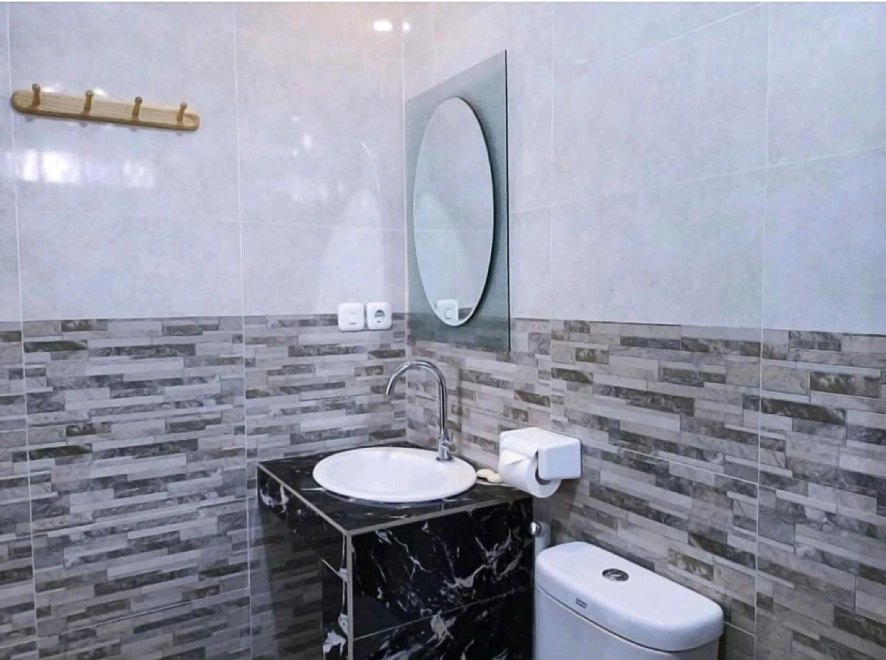 Bathroom in Green Palace Homestay