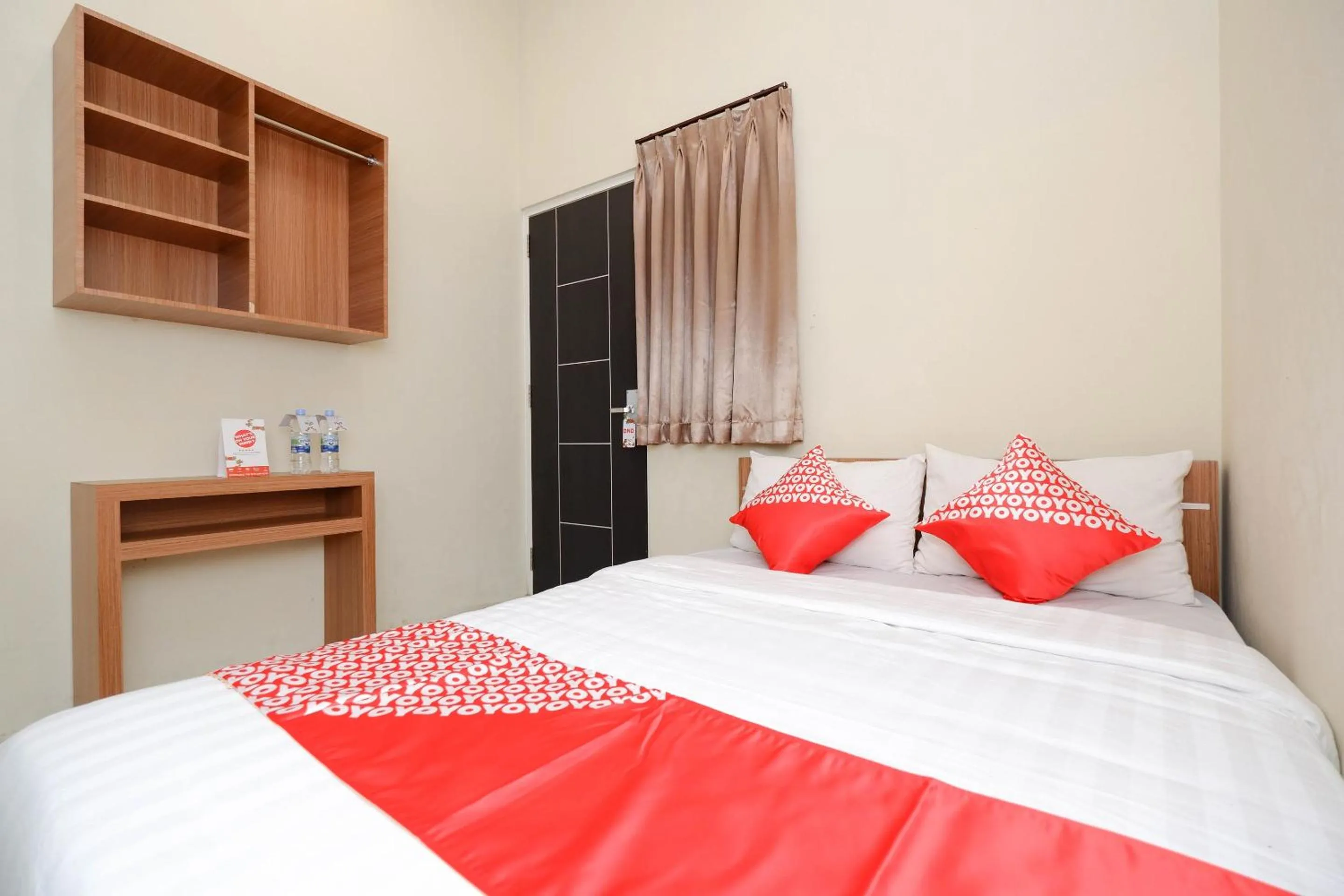 Bedroom, Bed in Hotel O Unta Residence