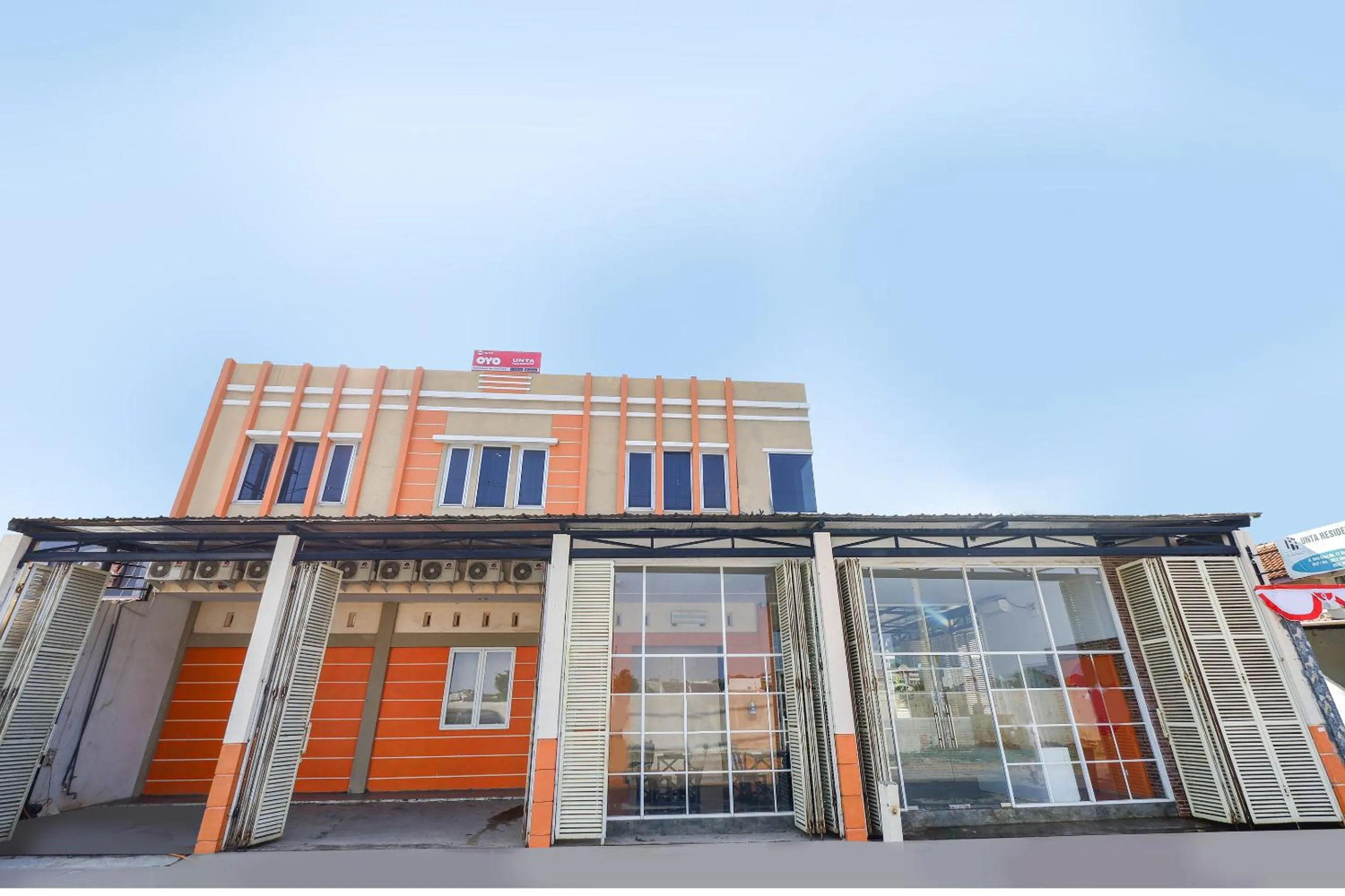 Facade/entrance in Hotel O Unta Residence