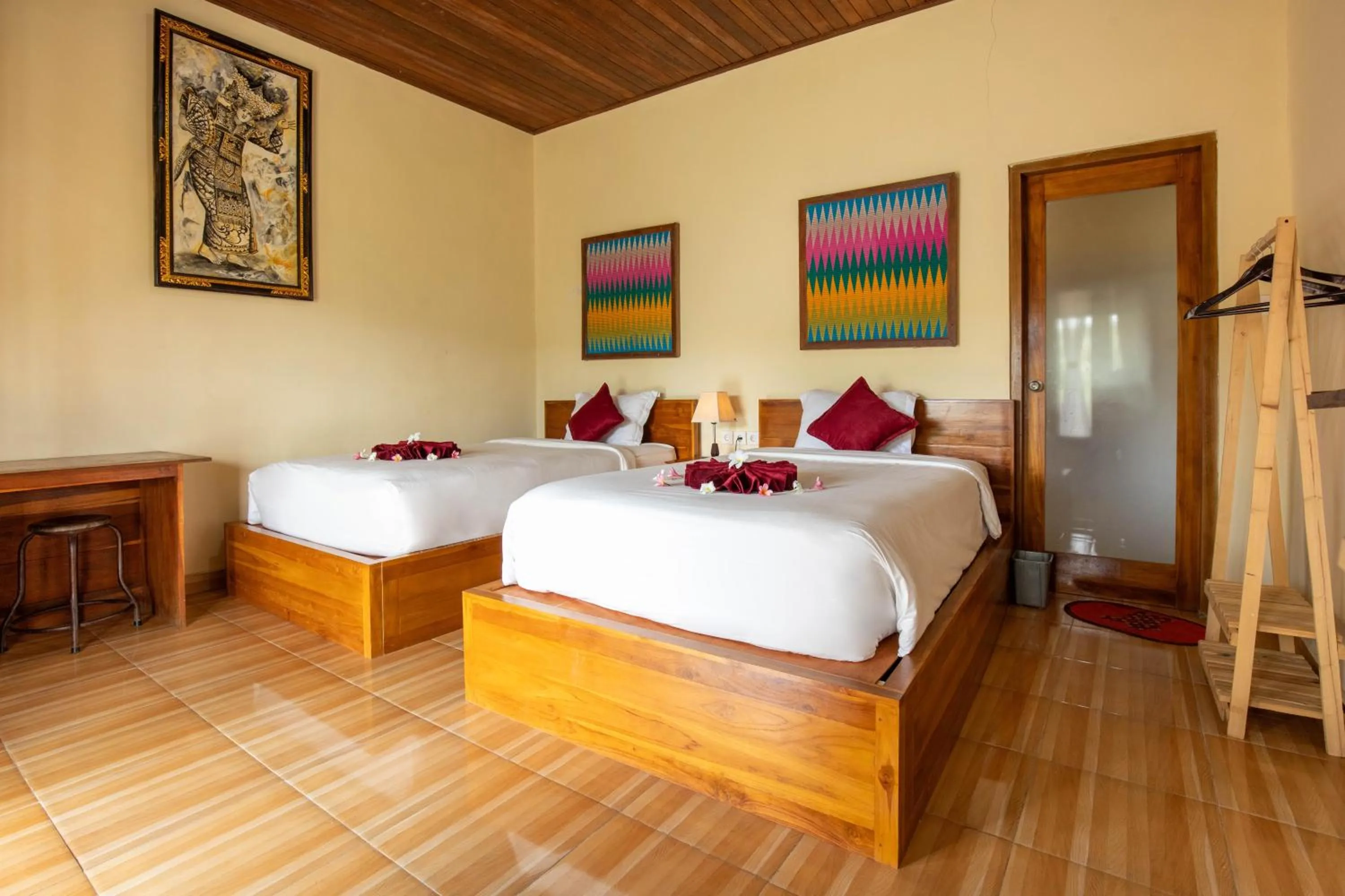 Deluxe Twin Room in Batang Golden Hills