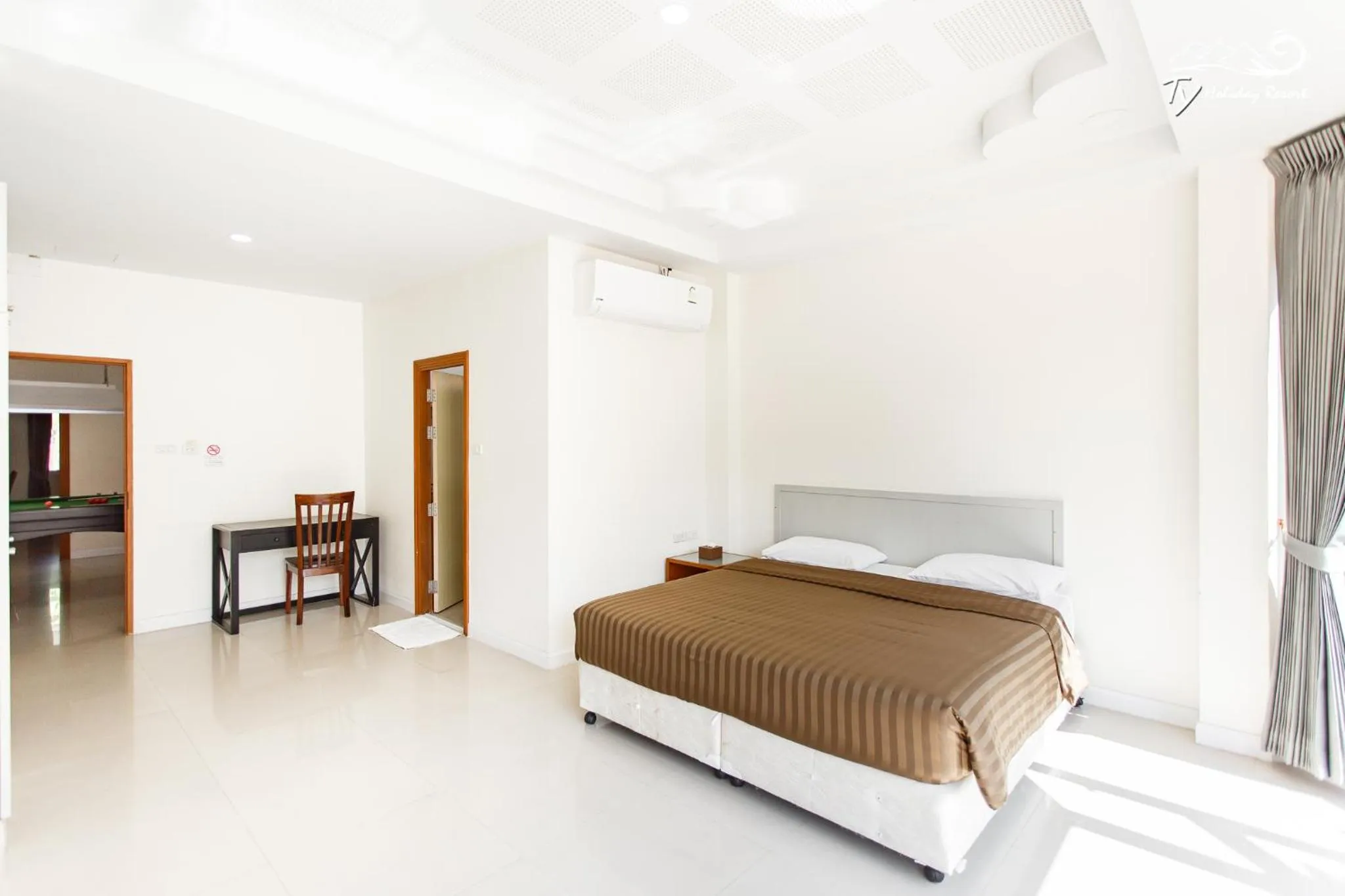 Bed in TY Holiday Resort