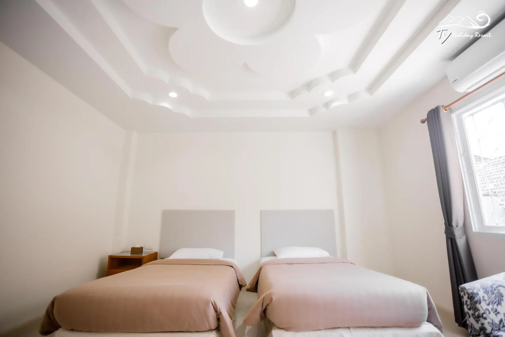 Bed in TY Holiday Resort