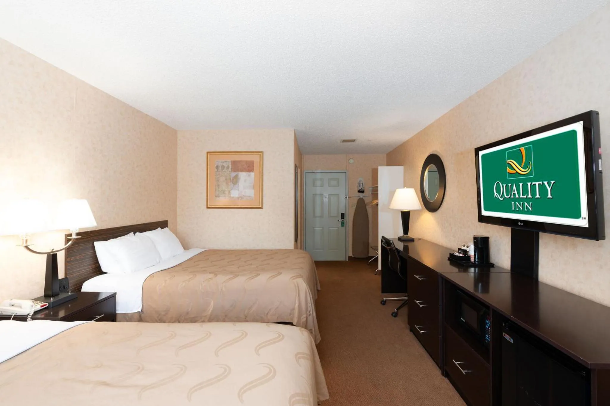 Bed in Quality Inn Havre