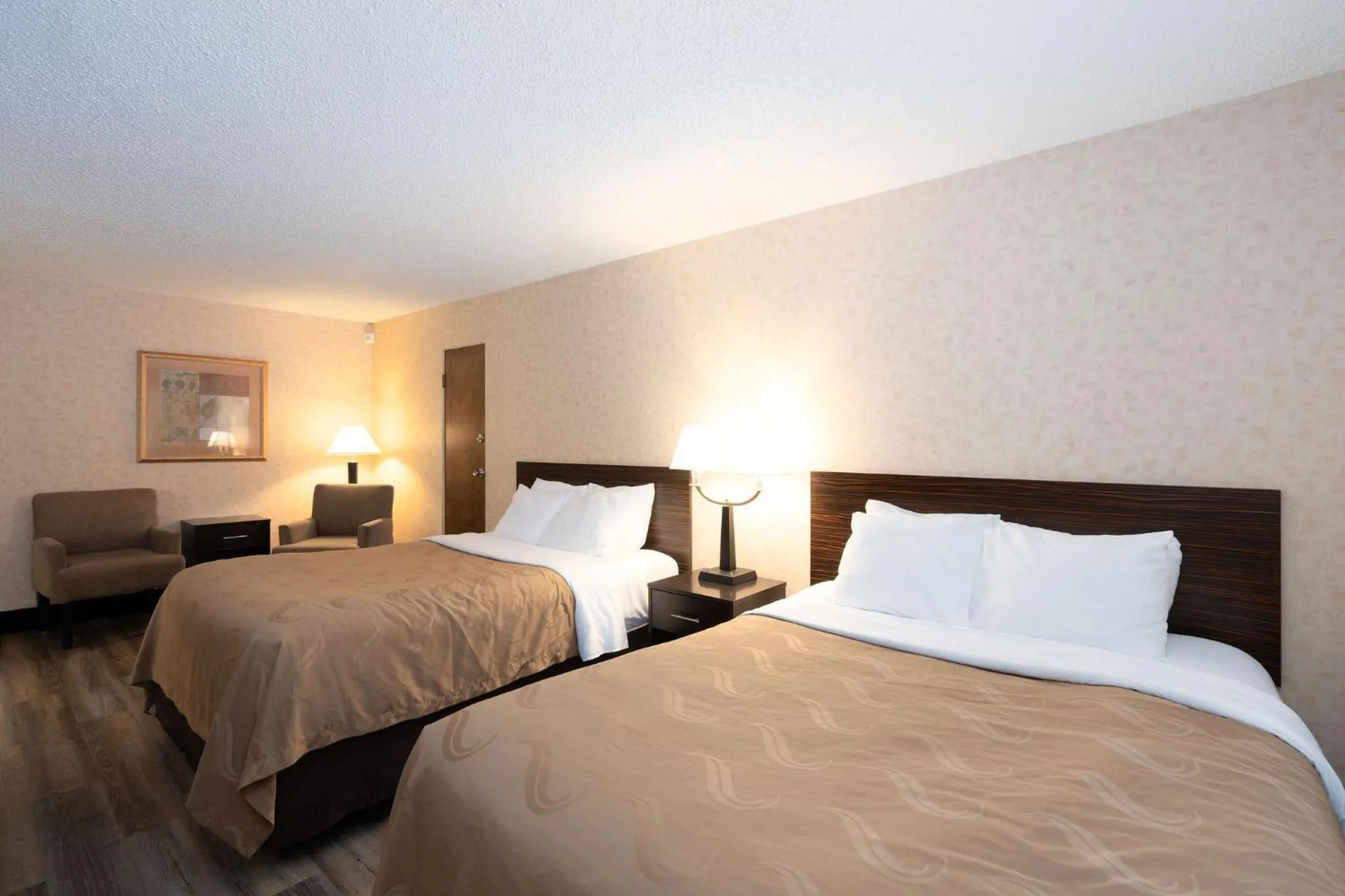 Bed in Quality Inn Havre