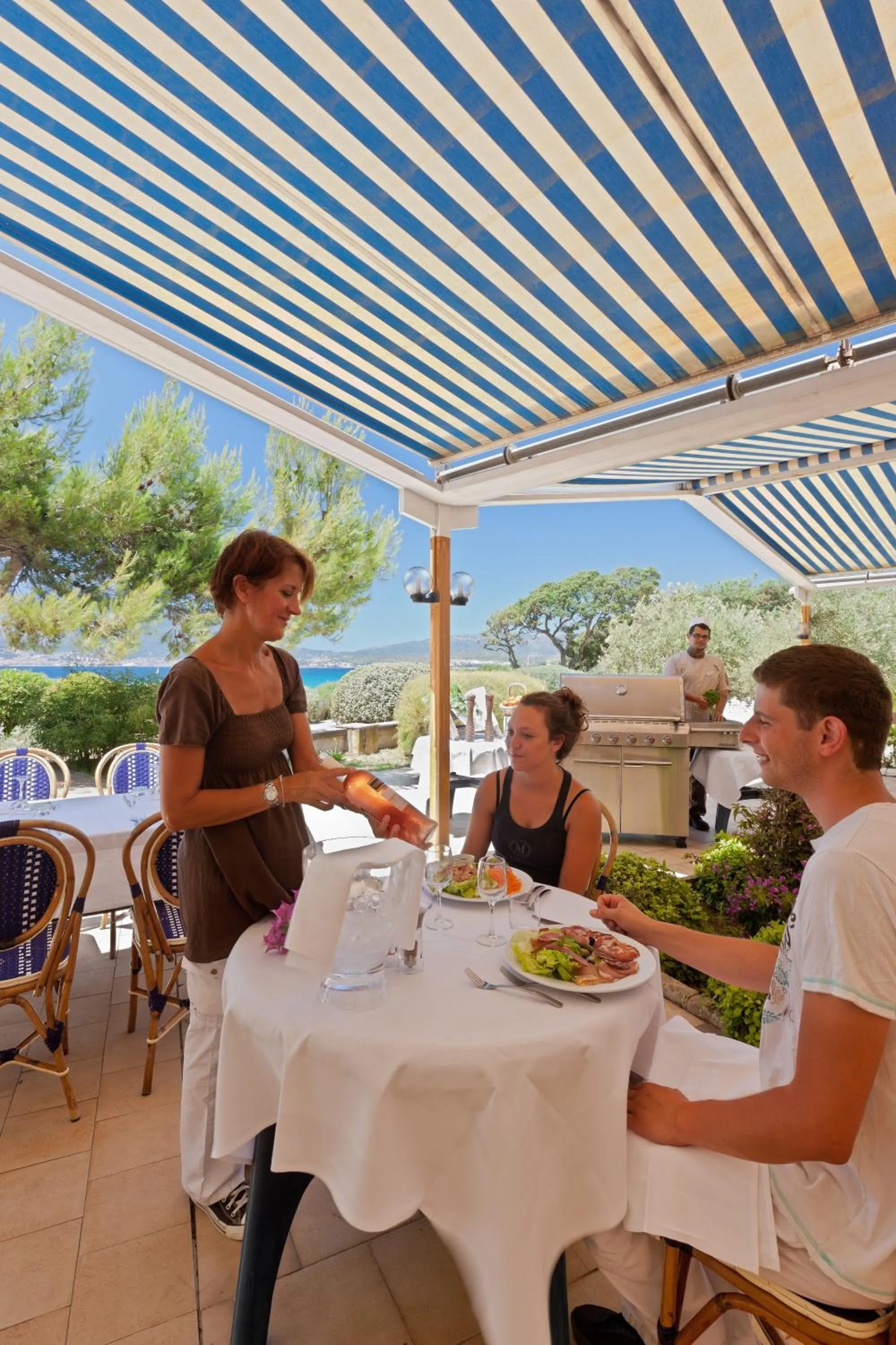 Restaurant/places to eat in Hotel Club Marina Viva