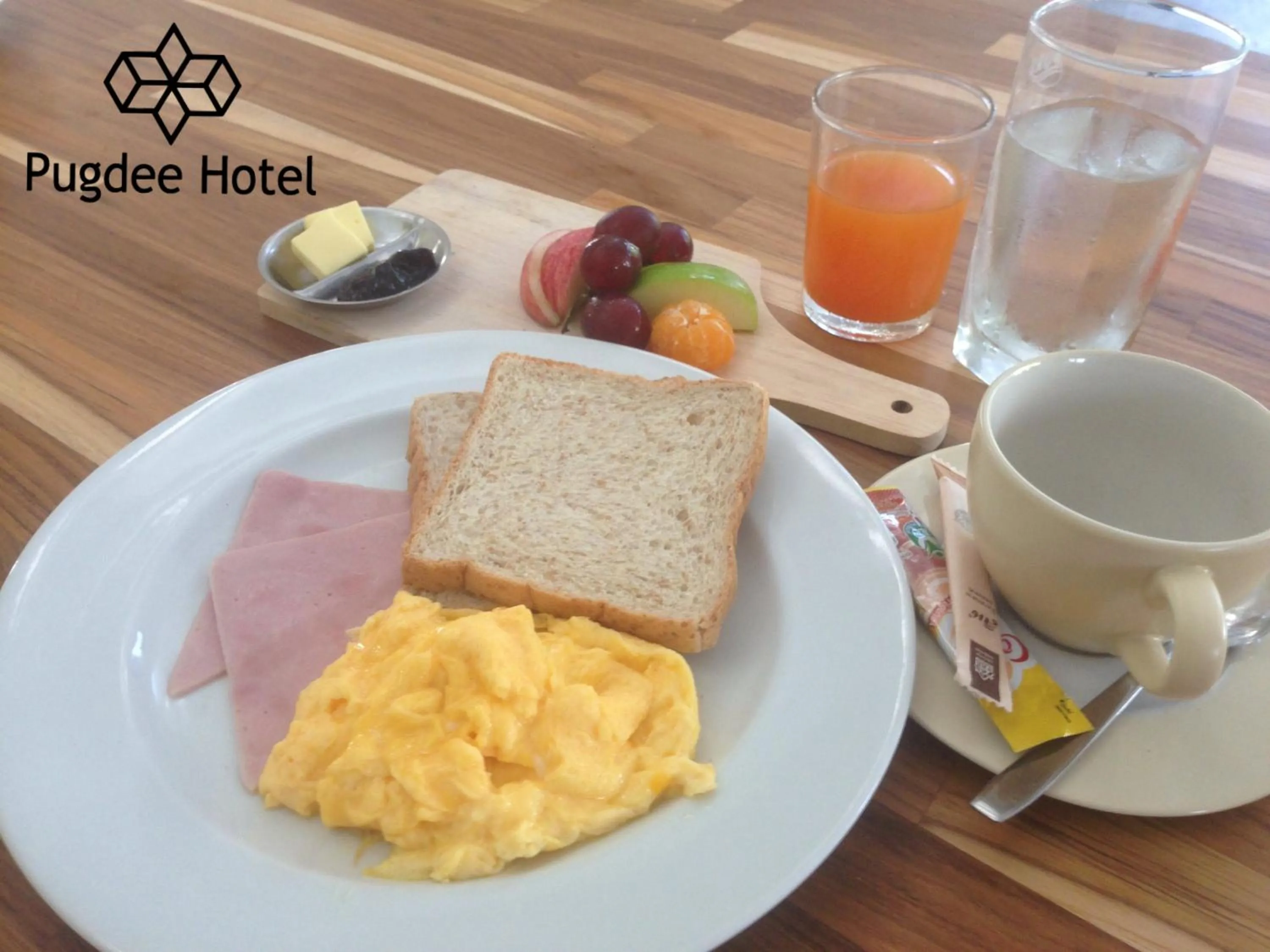 American breakfast in Pugdee Hotel