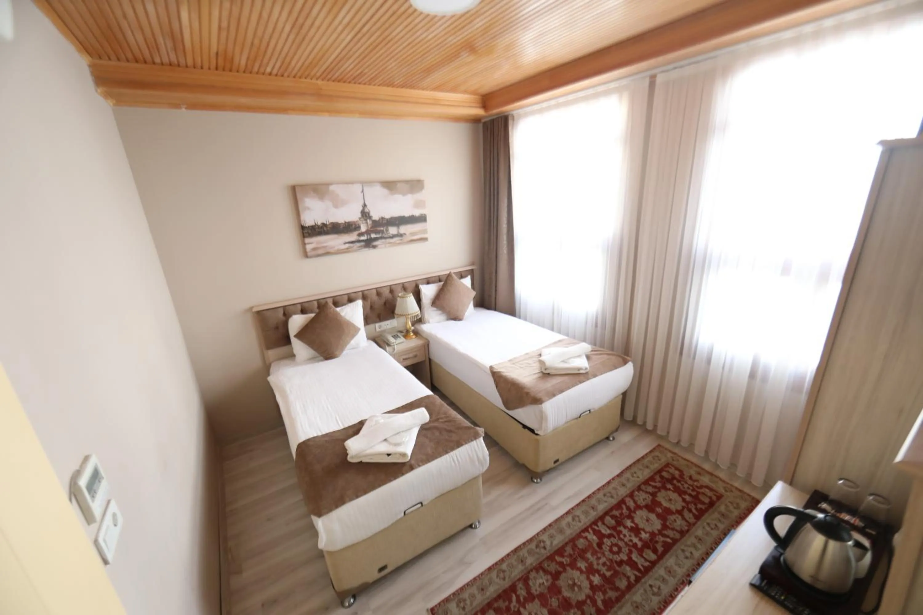 Bedroom, Bed in Sultans Royal Hotel