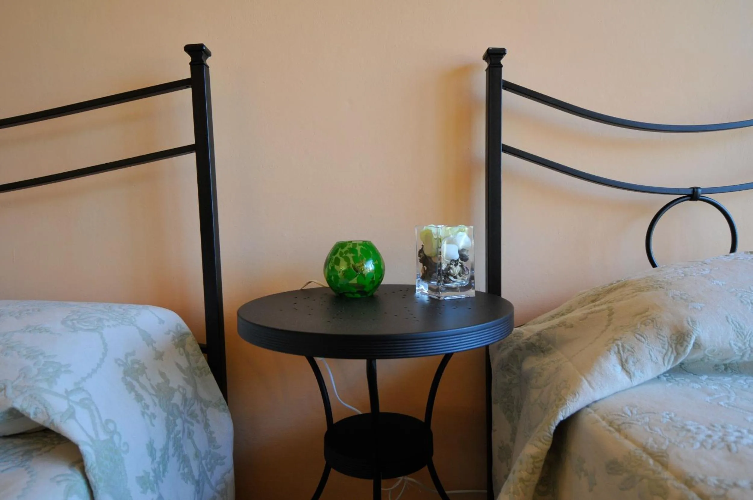 Decorative detail in B&B Gate 52