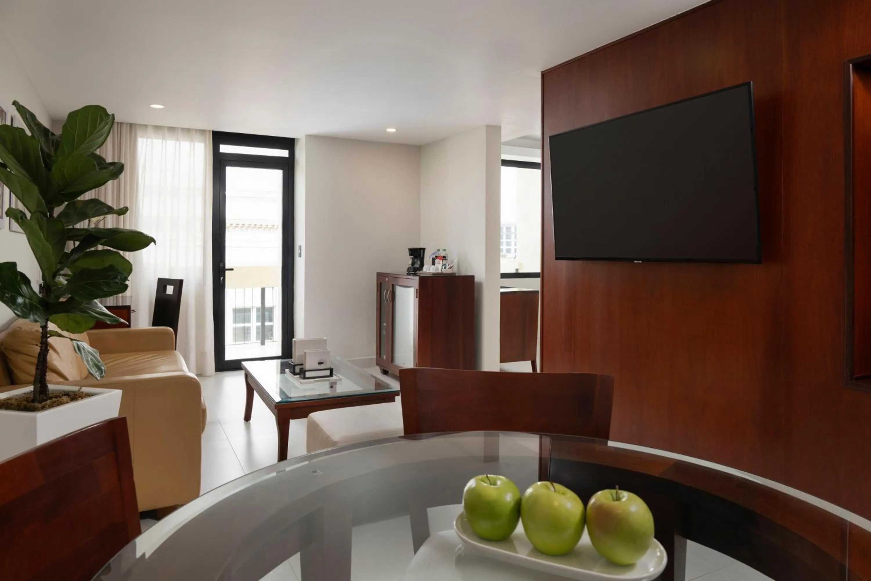 Property building in Hodelpa Centro Plaza