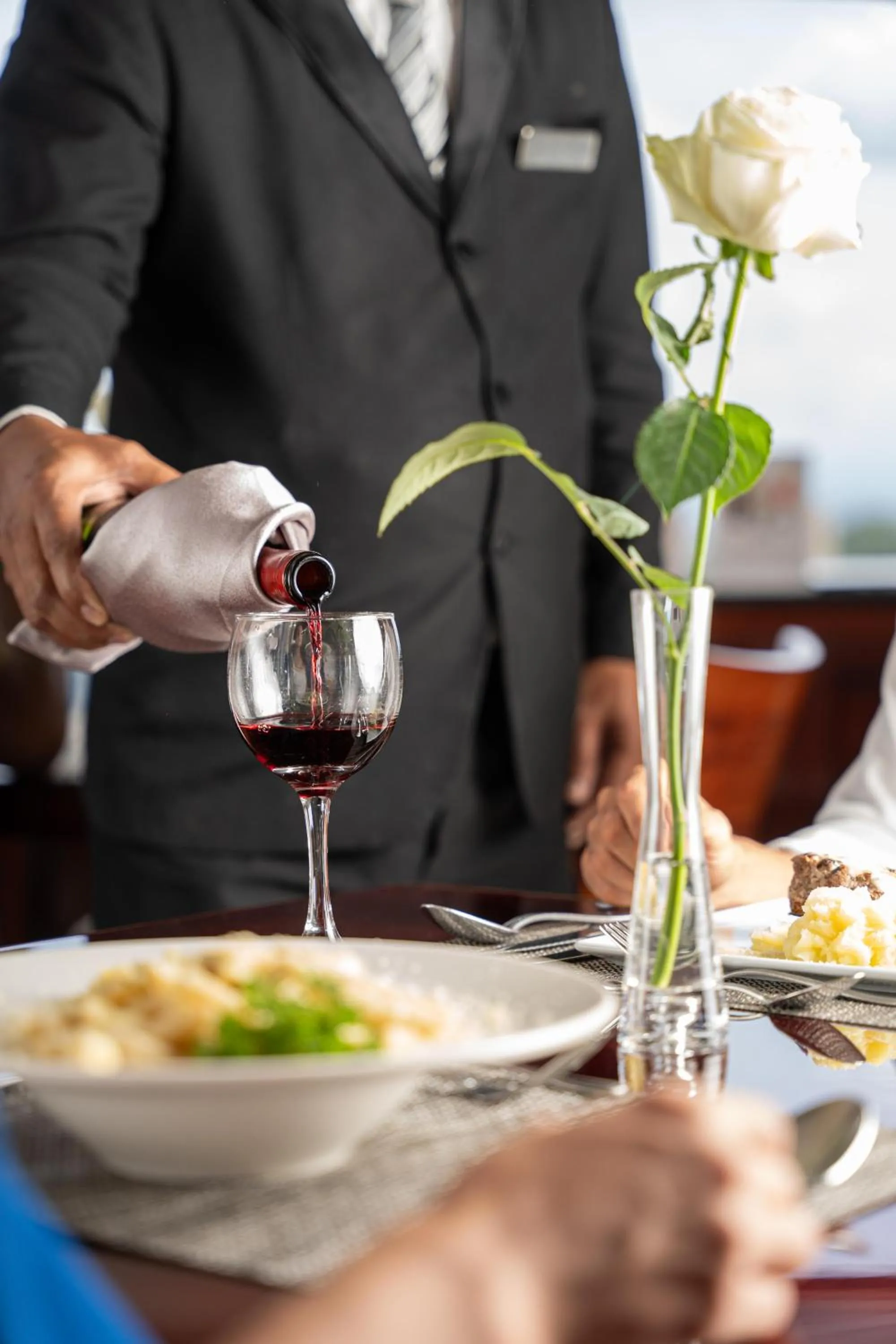 Restaurant/places to eat in Hodelpa Centro Plaza