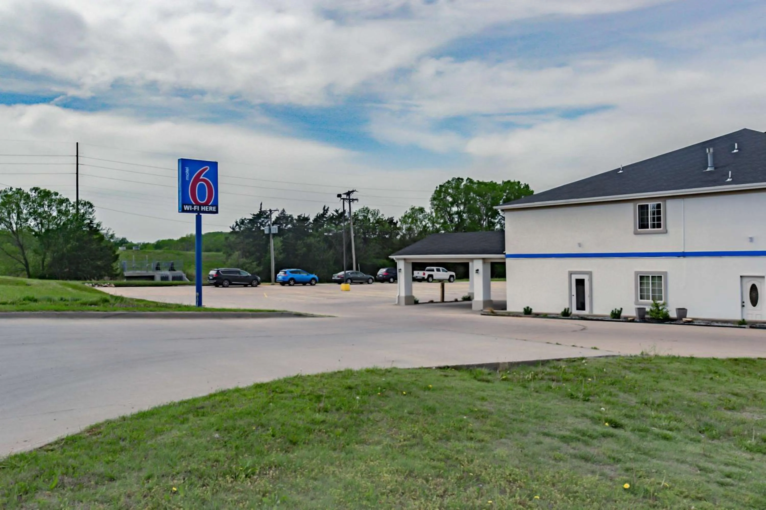 vending machine in Motel 6-Augusta, KS