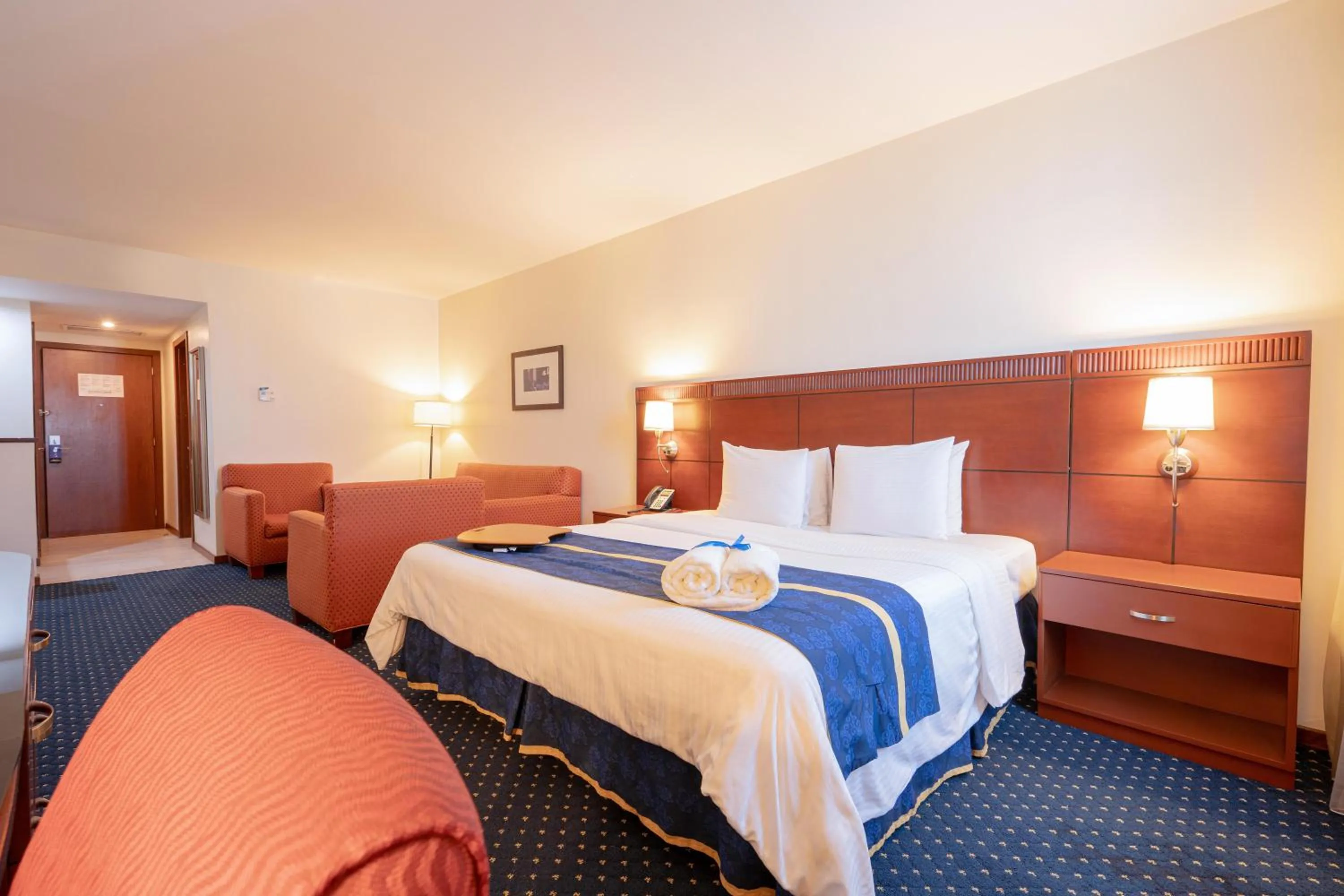 View (from property/room), Bed in Hodelpa Garden Court