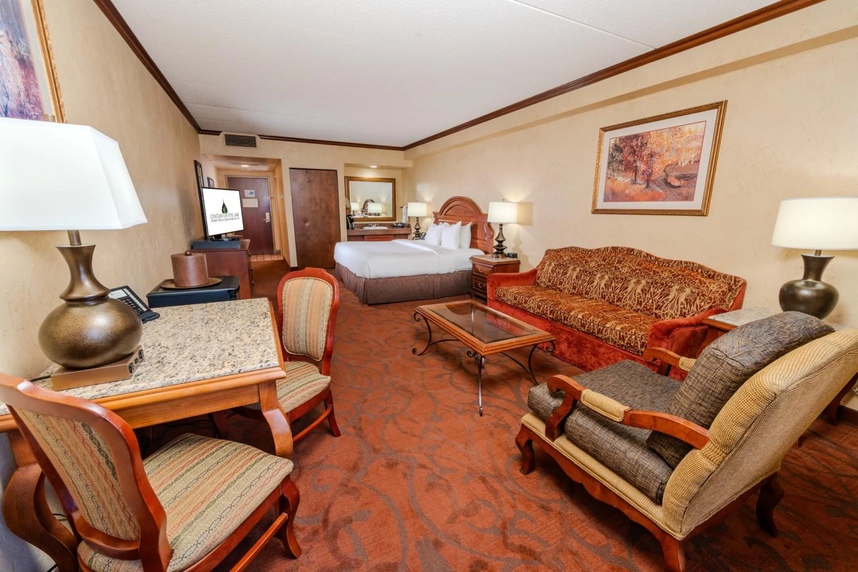 Bedroom, Bed in Chateau on the Lake Resort Spa and Convention Center