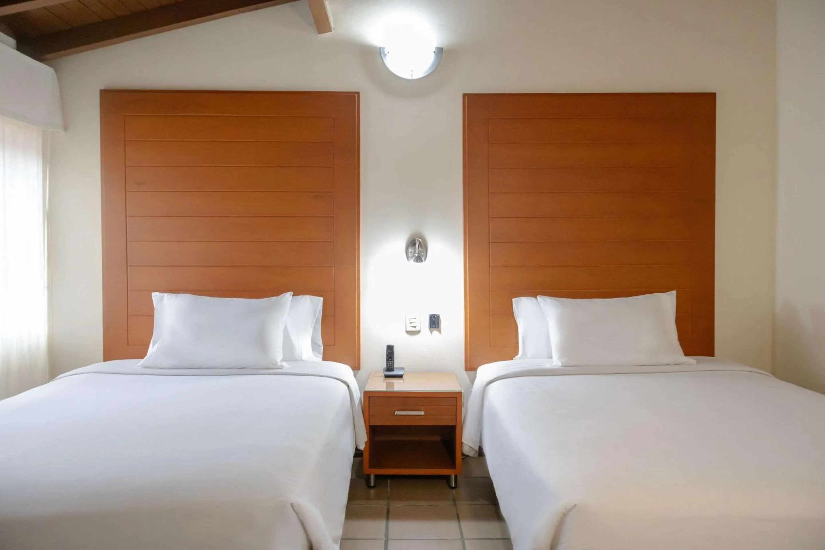 Bedroom, Bed in Hotel Faranda Bolivar Cucuta, a member of Radisson Individuals