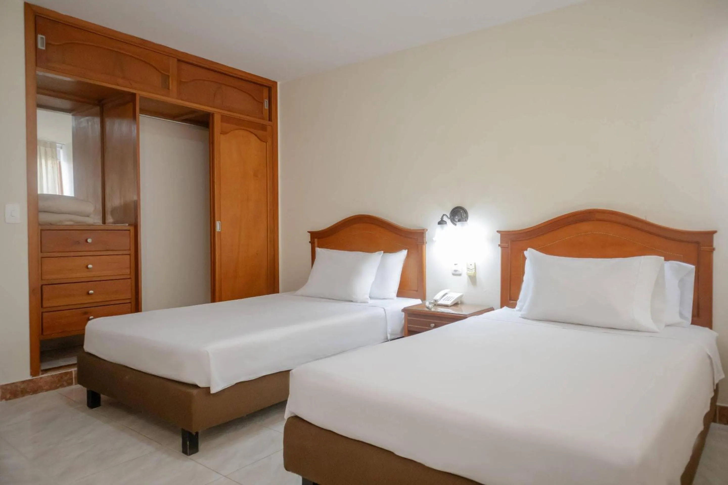 Bedroom, Bed in Hotel Faranda Bolivar Cucuta, a member of Radisson Individuals
