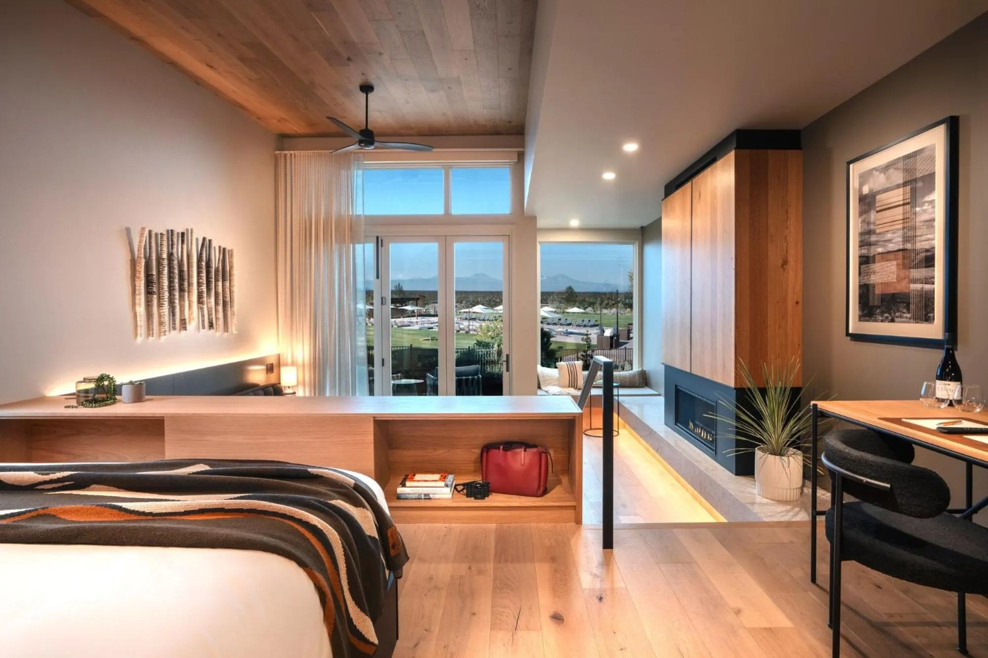 Bedroom, Bed in Brasada Ranch