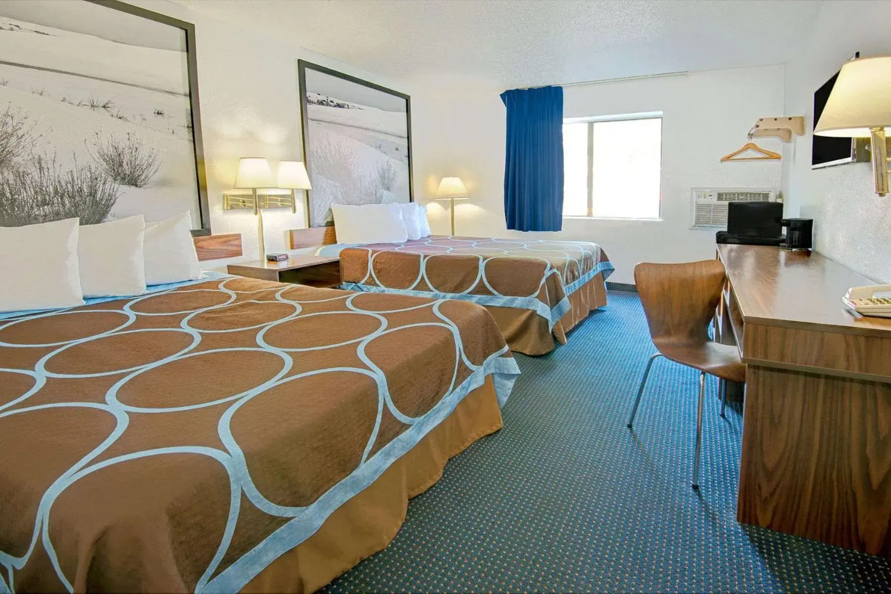 Queen Room with Two Queen Beds - Non-Smoking in Super 8 by Wyndham Las Cruces University Area Queen Room with Two Queen Beds - Non-Smoking in Super 8 by Wyndham Las Cruces University Area