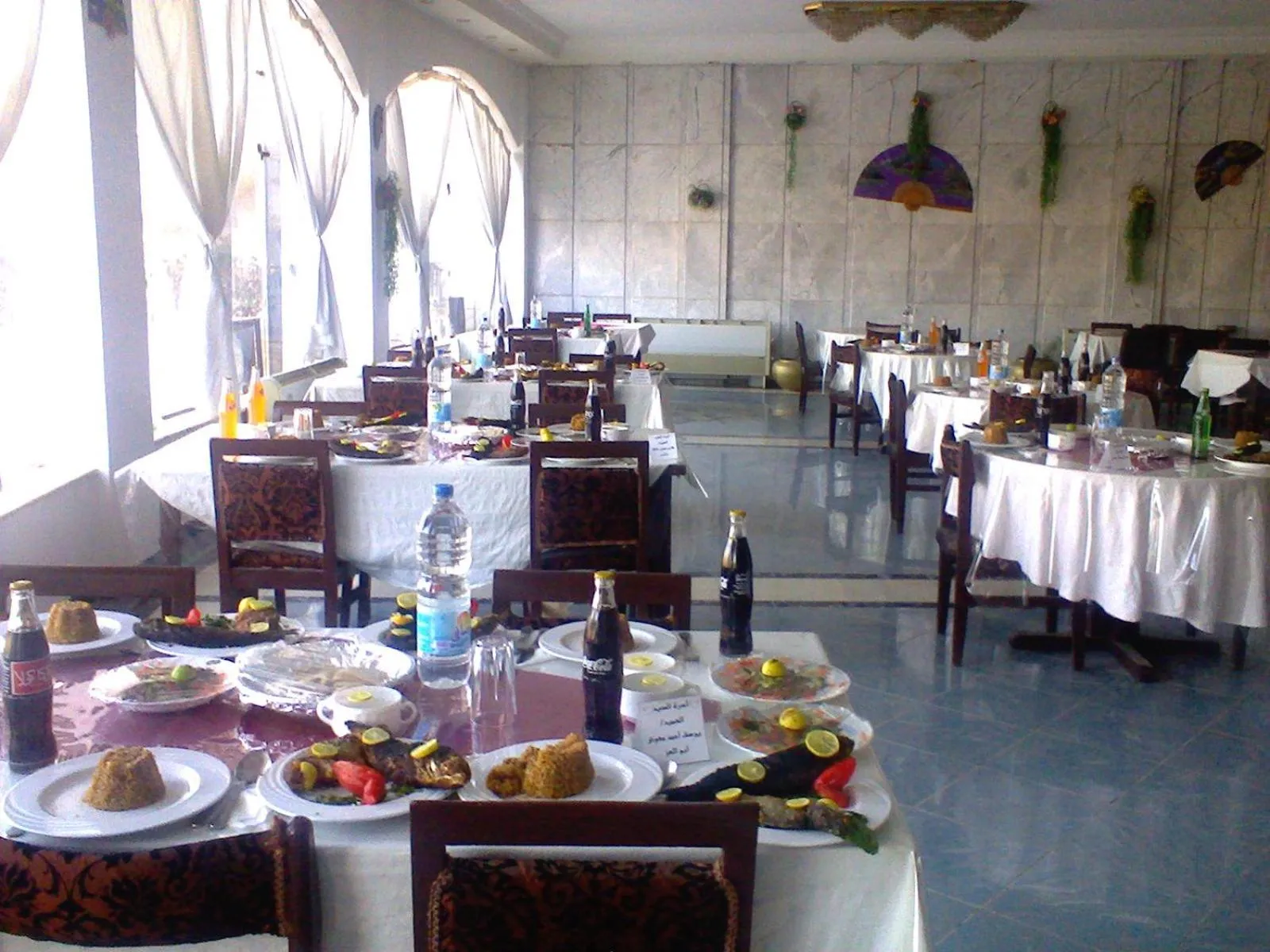 Restaurant/places to eat in Fayed Armed Forces Hotel