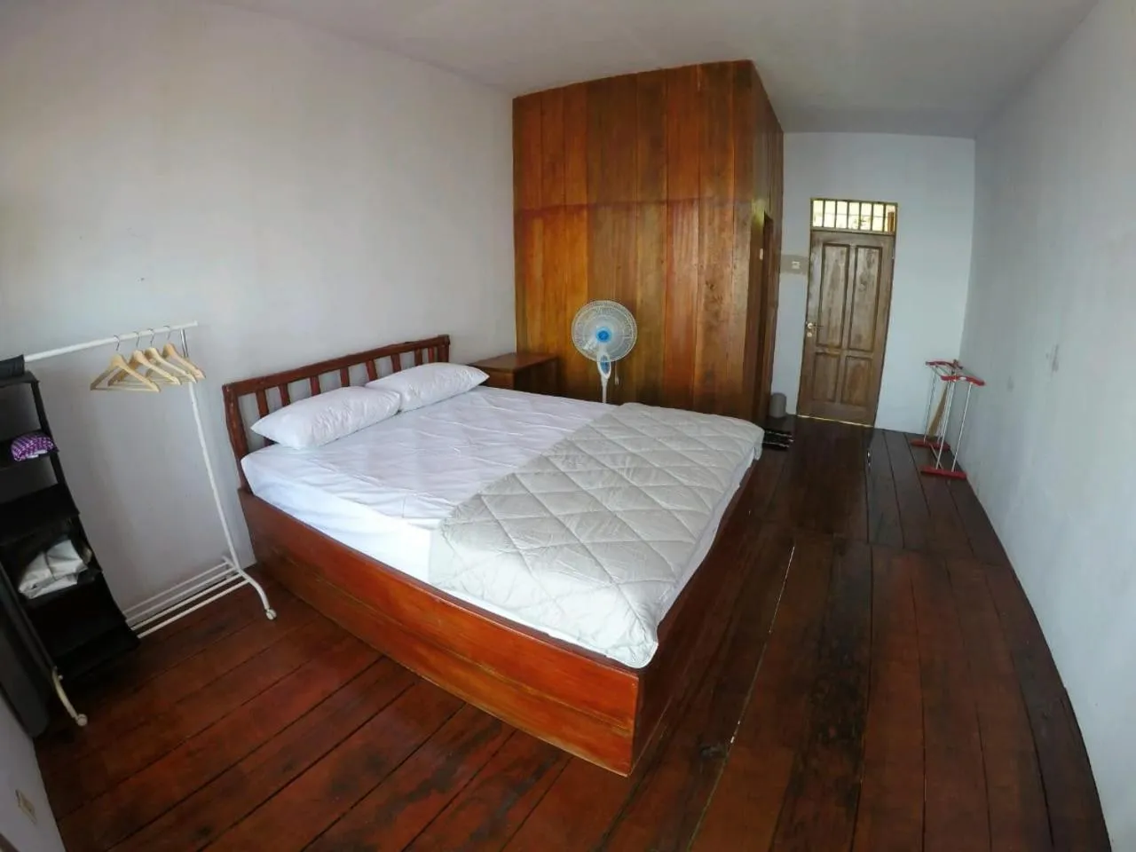 Bed in Ora Sunrise View