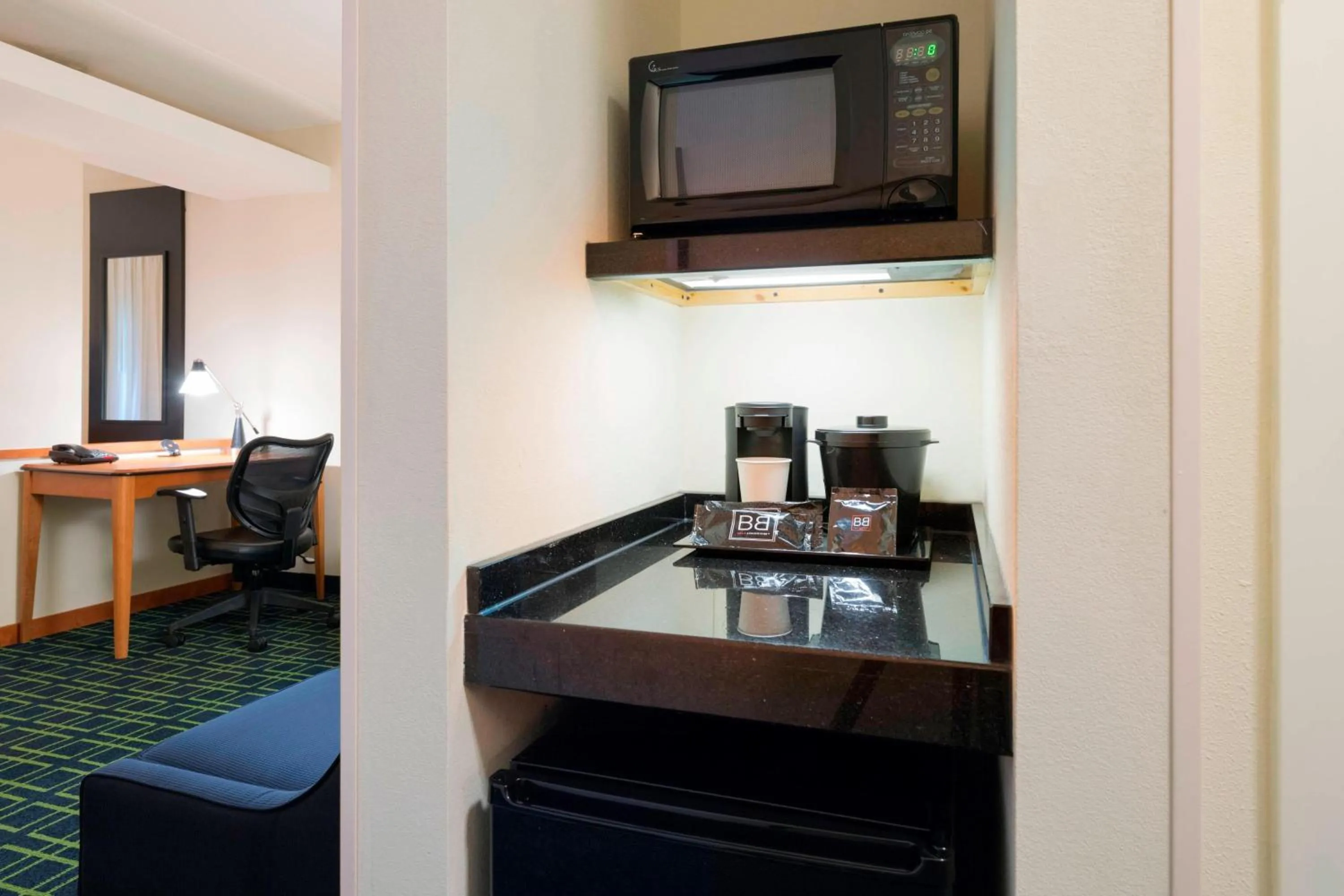 Photo of the whole room in Fairfield Inn & Suites Huntingdon Raystown Lake