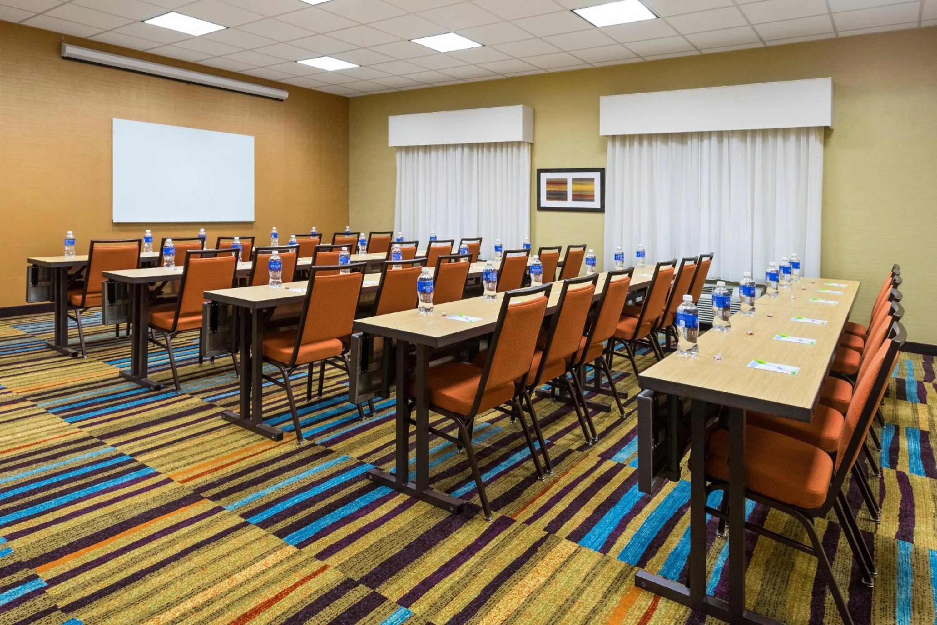 Meeting/conference room in Fairfield Inn & Suites Huntingdon Raystown Lake