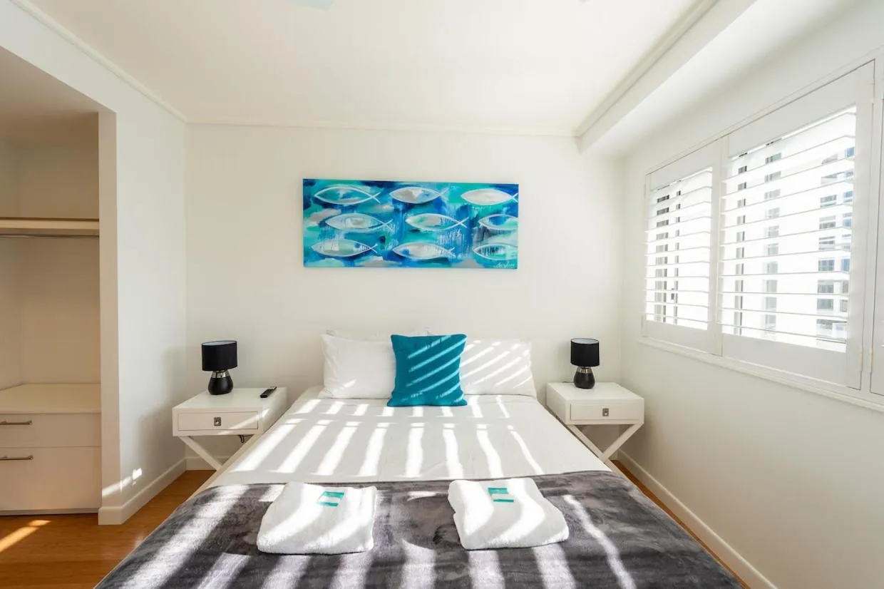 Bed in Seamark on First