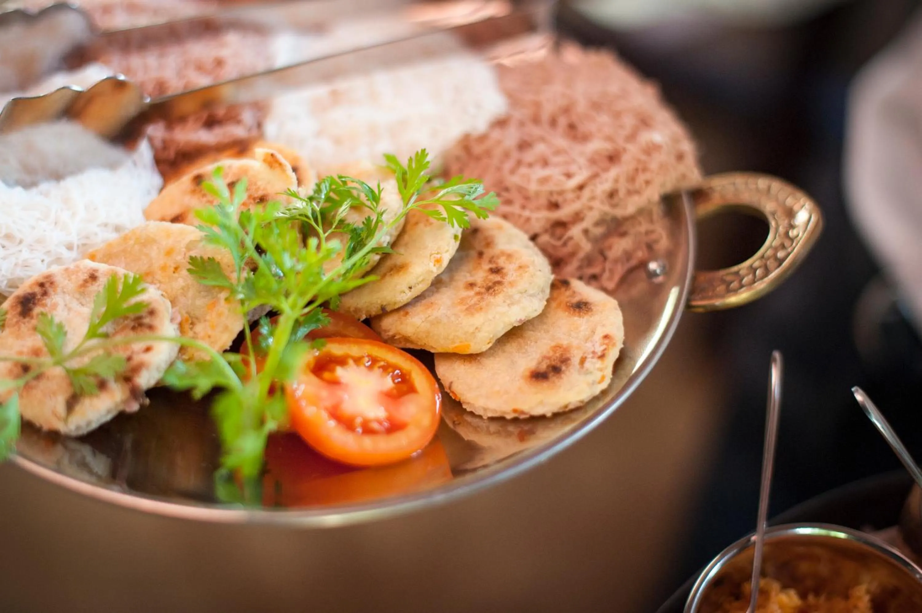 Restaurant/places to eat in Reef Villa