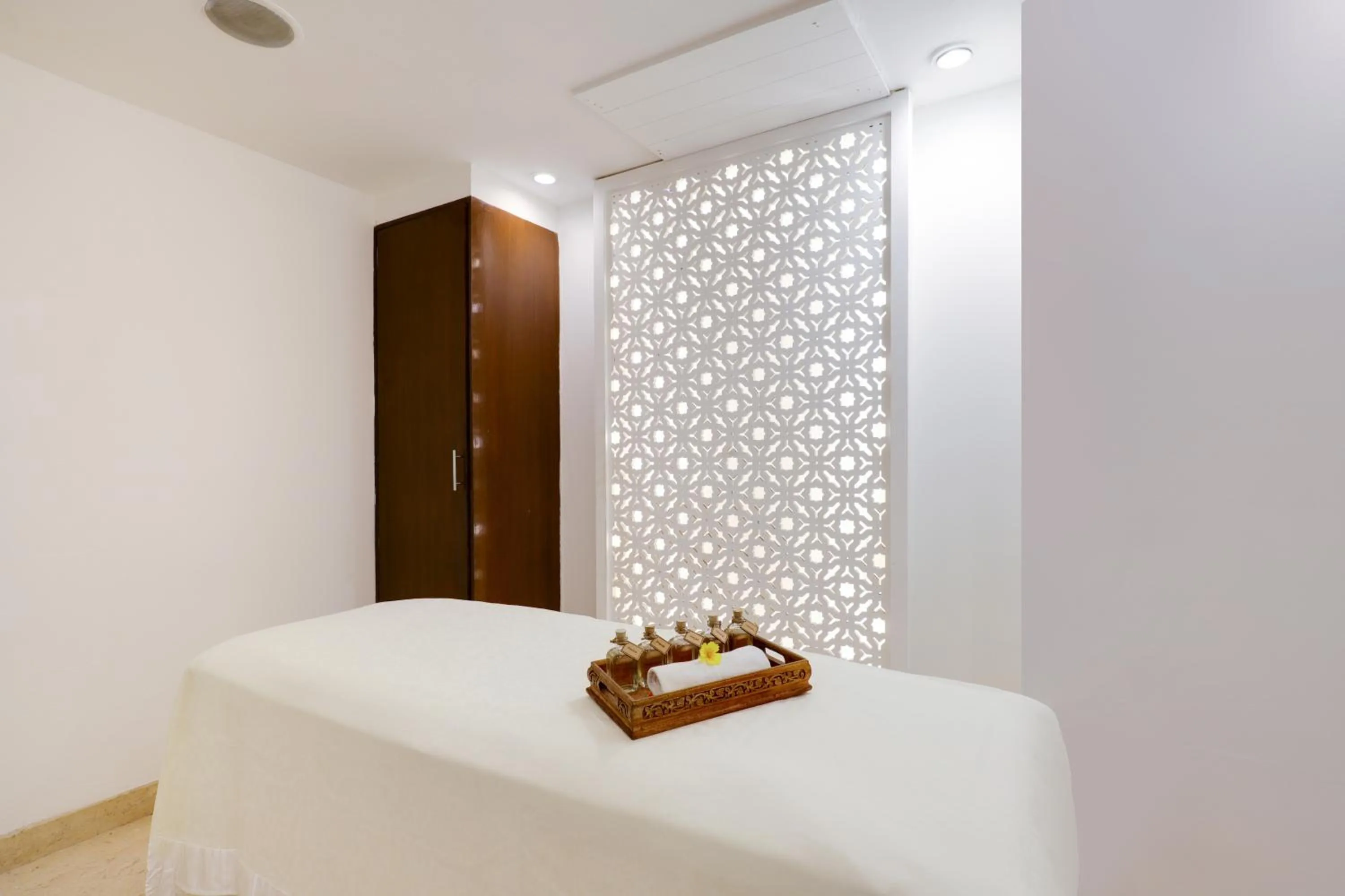 Spa and wellness centre/facilities in Lemon Tree Premier 1, Gurugram