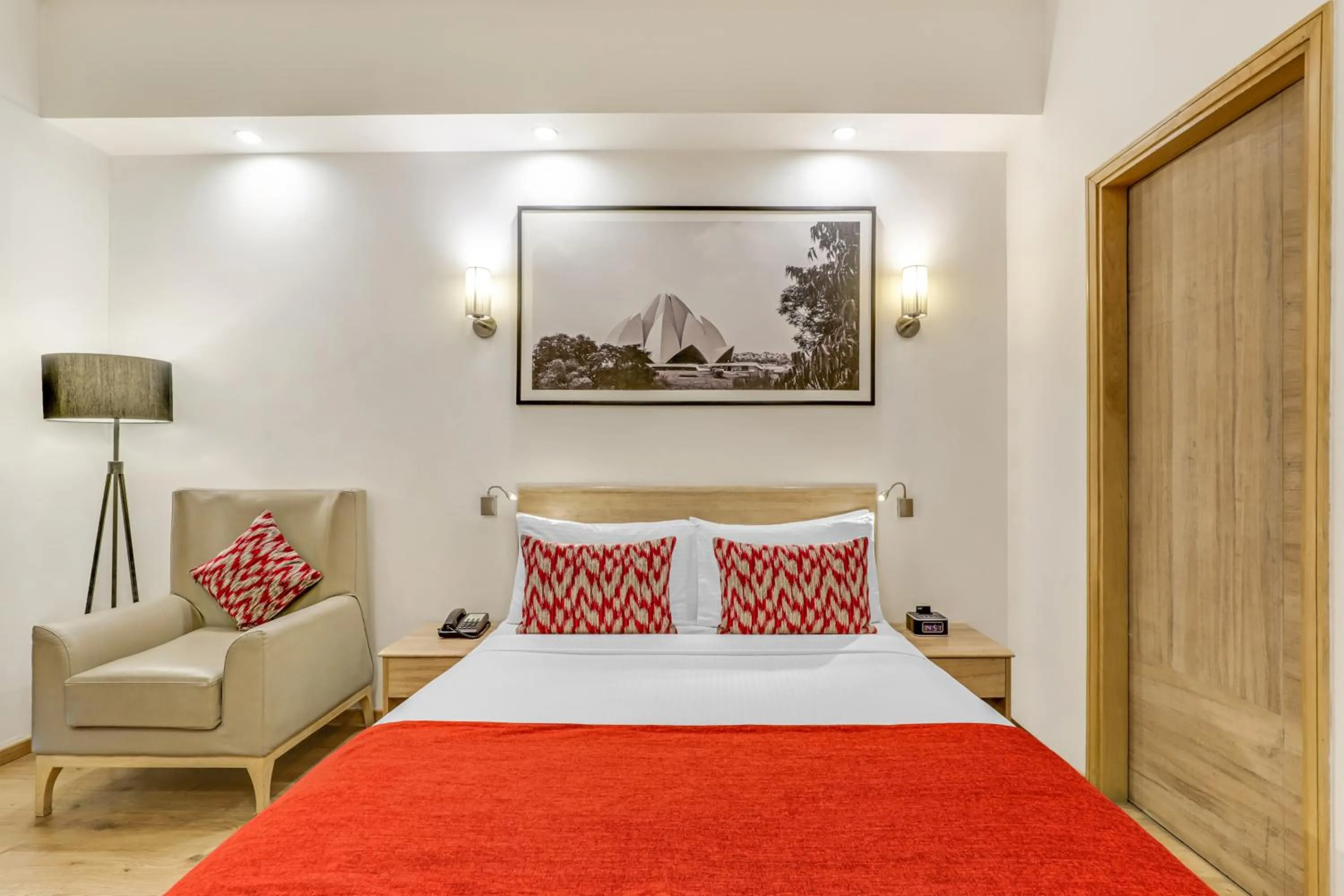 Bedroom, Bed in Lemon Tree Premier 1, Gurugram