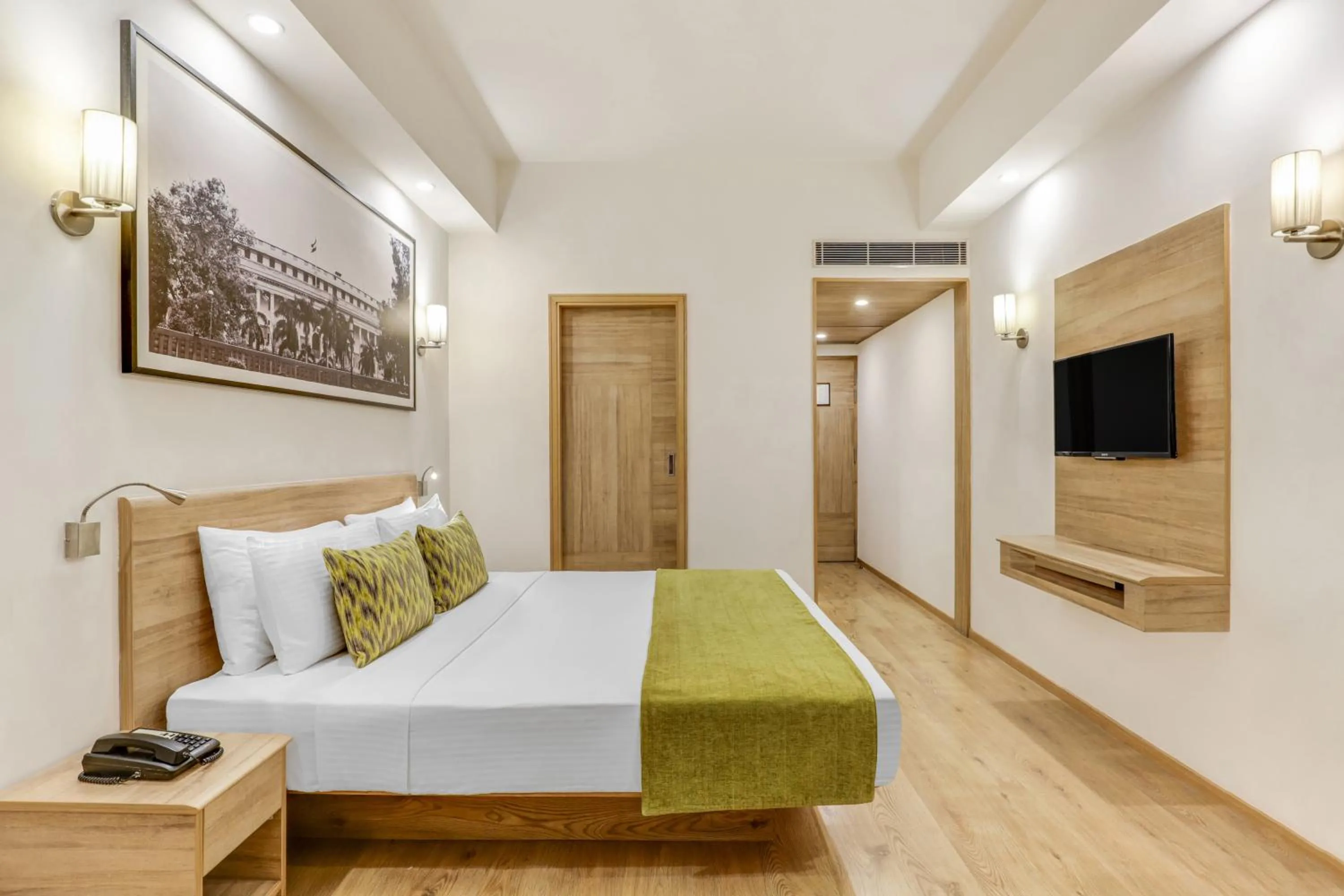 Bed in Lemon Tree Premier 1, Gurugram