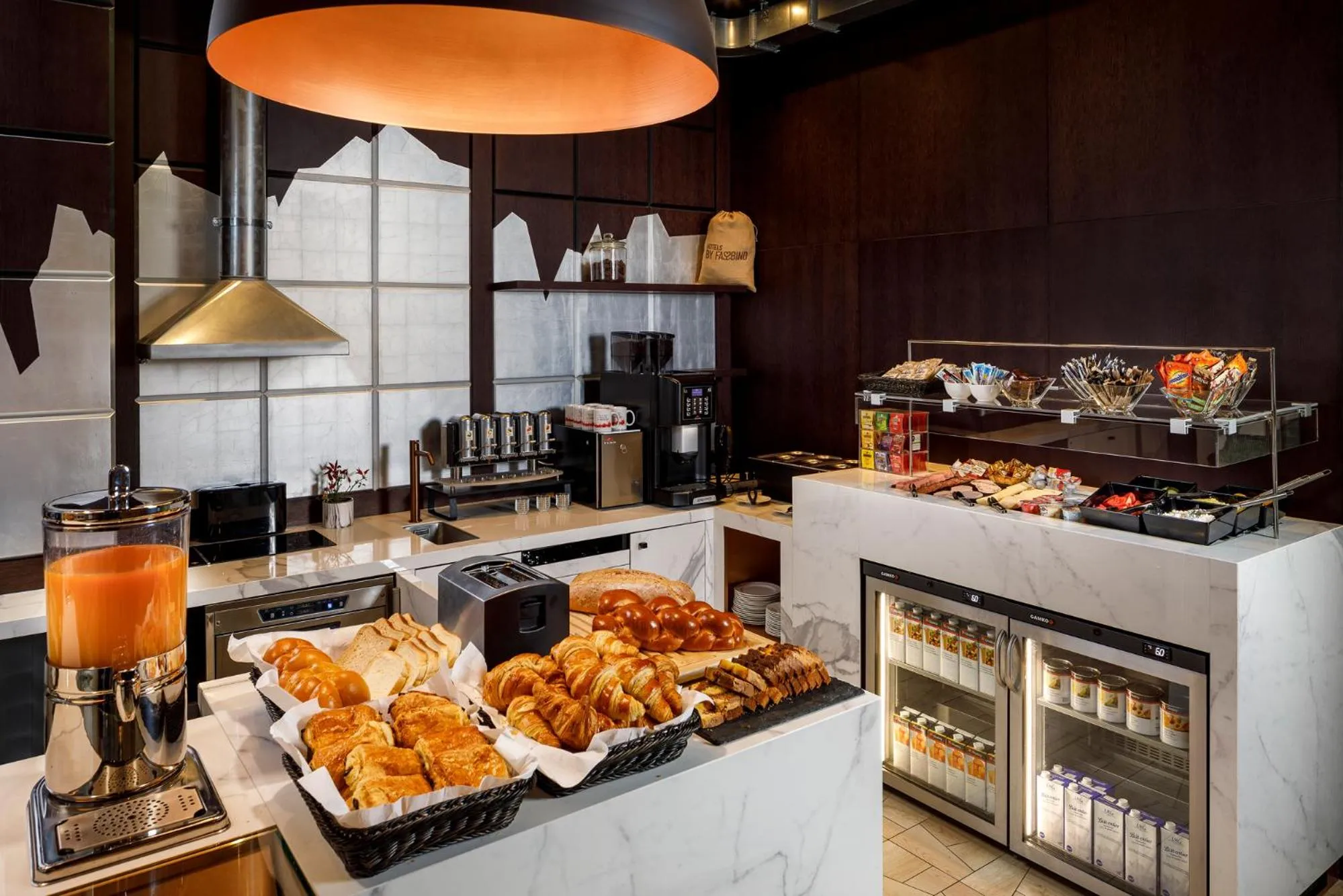 Breakfast in Swiss Chocolate by Fassbind Lausanne