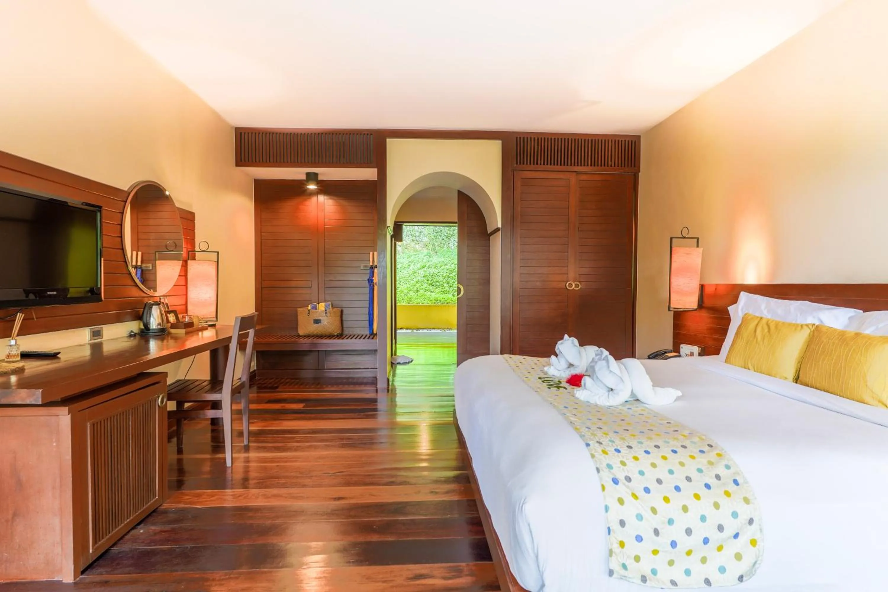 Bedroom, Bed in Chantaramas Beach Resort Koh Phangan