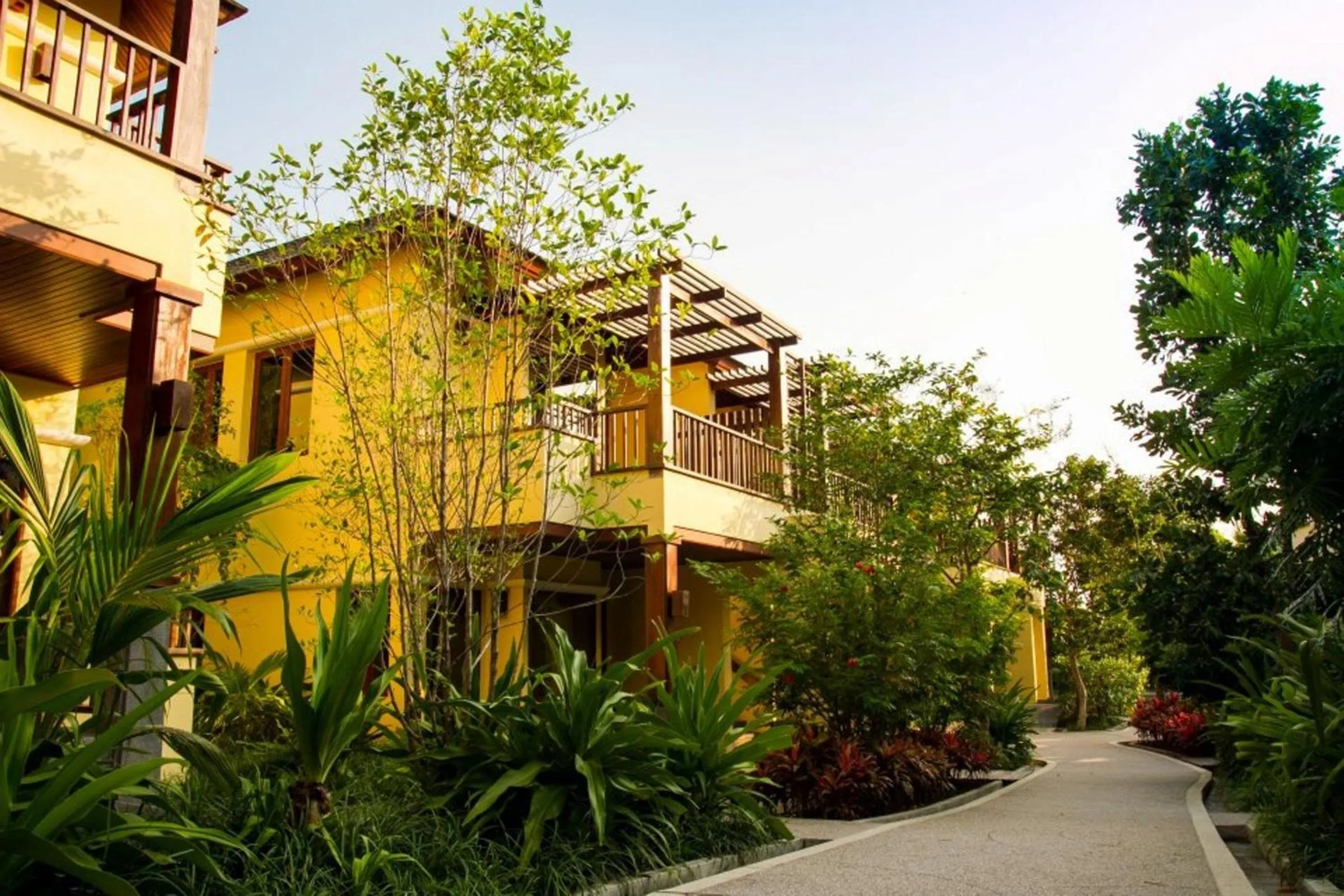 Facade/entrance in Chantaramas Beach Resort Koh Phangan